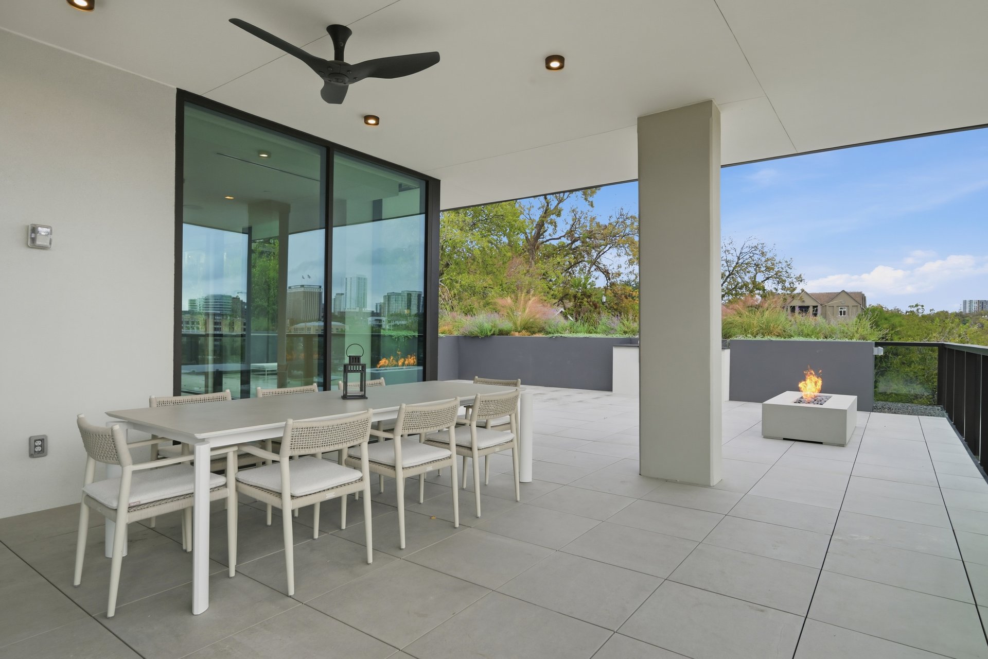 1006 Baylor Street #402