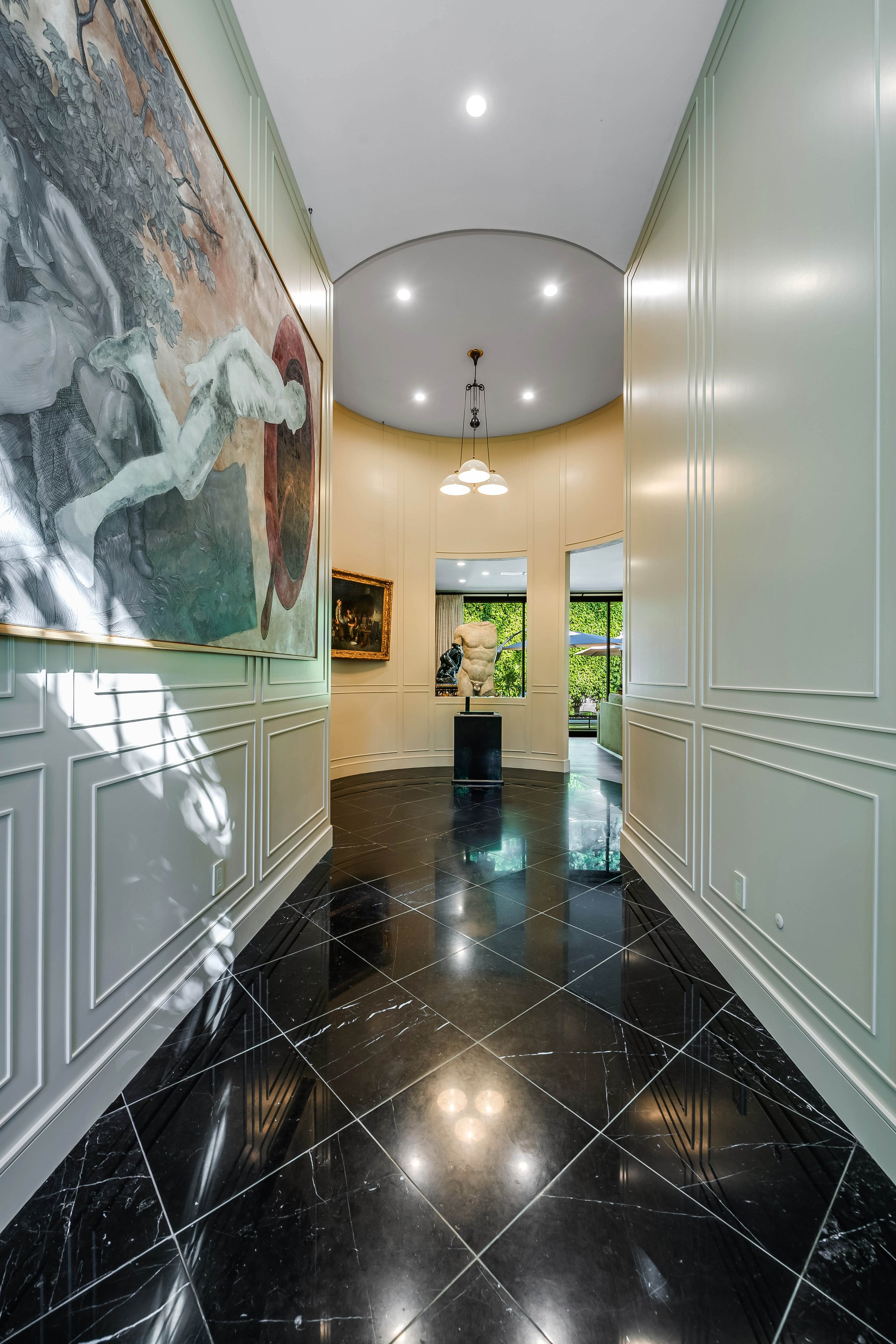1114 Sutton Way