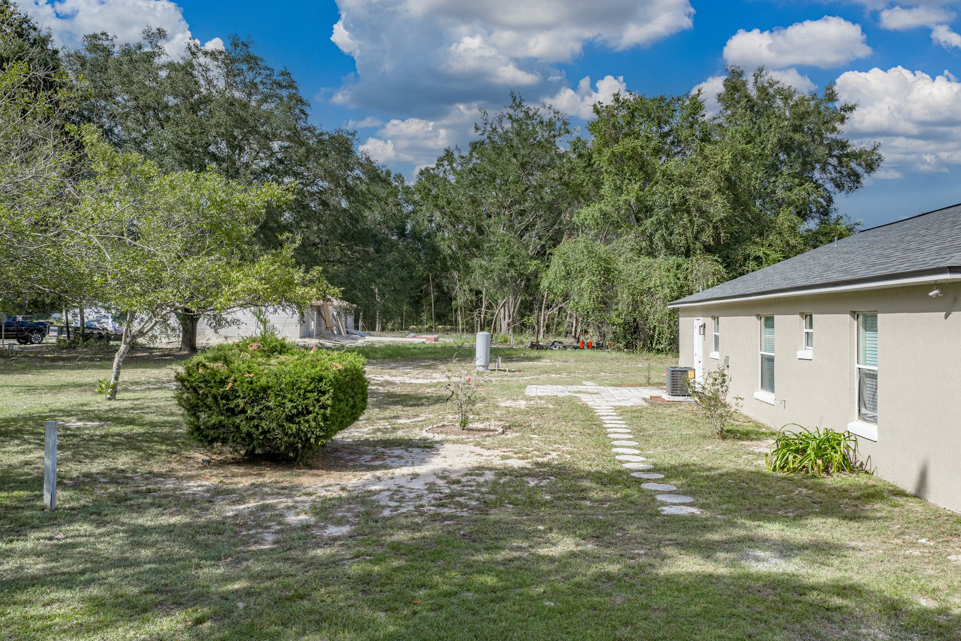 760 NW 52ND AVE