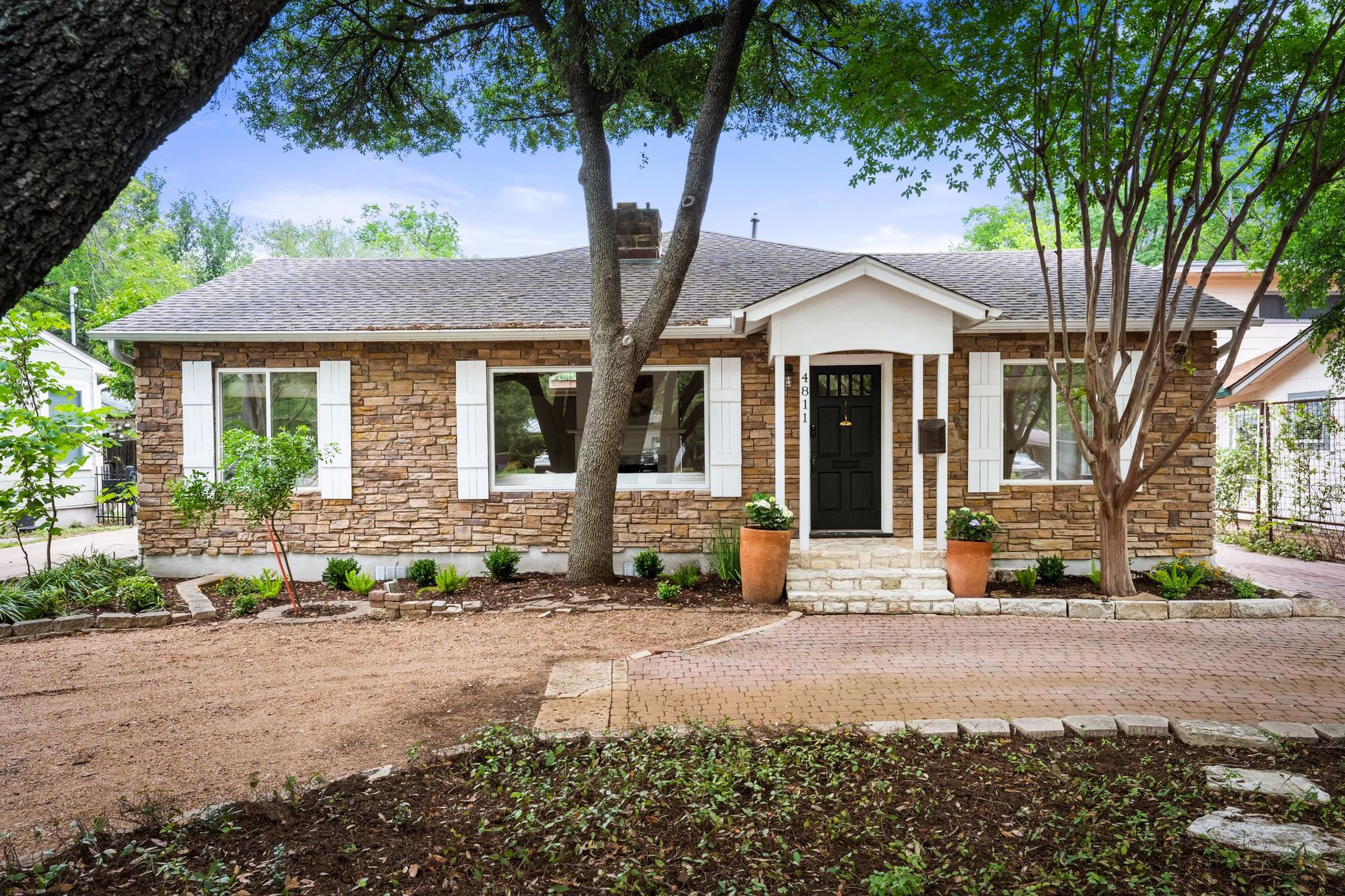 4811 Shoal Creek