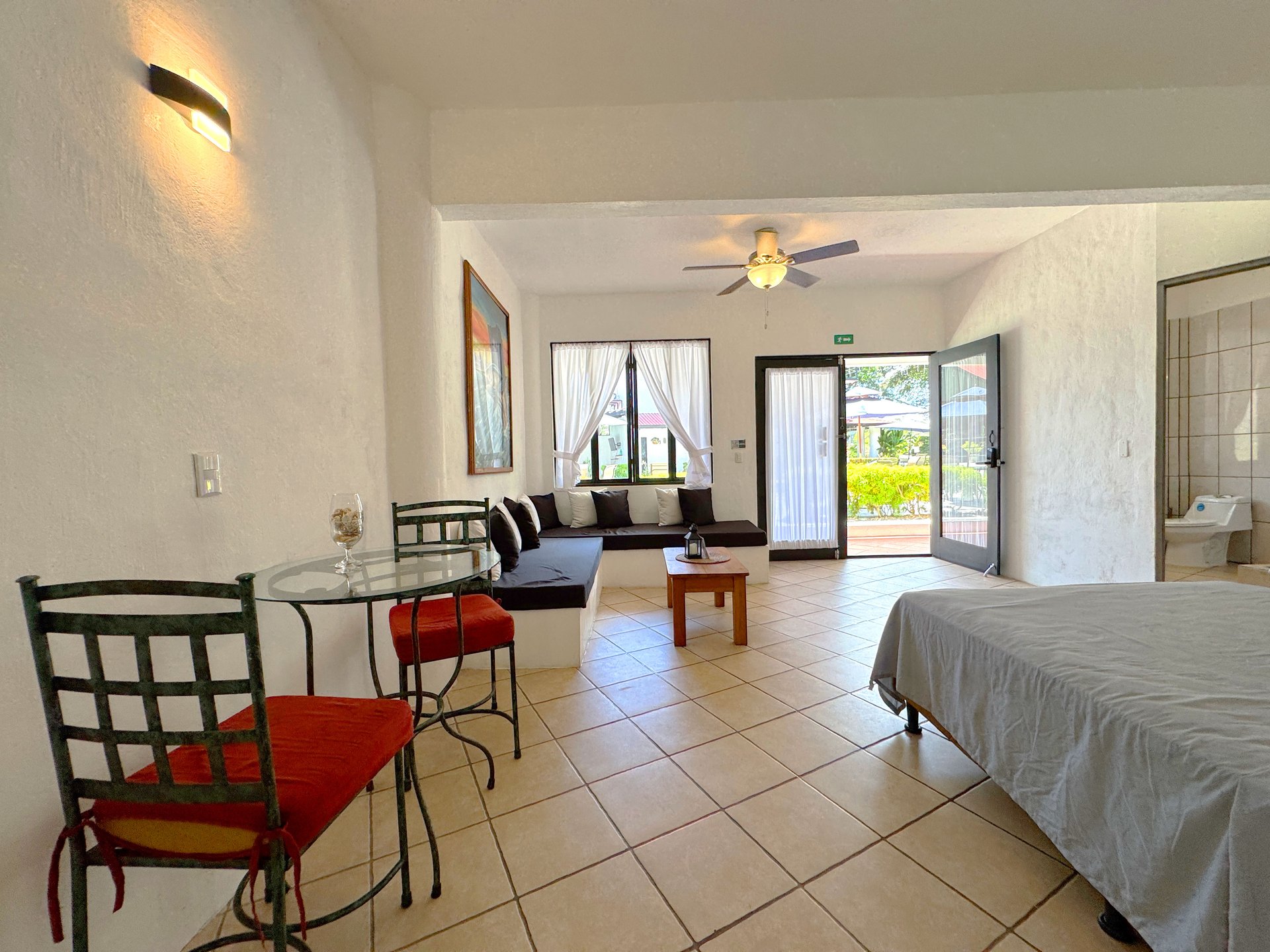 Charming Condo Hotel in the heart of Manuel Antonio 