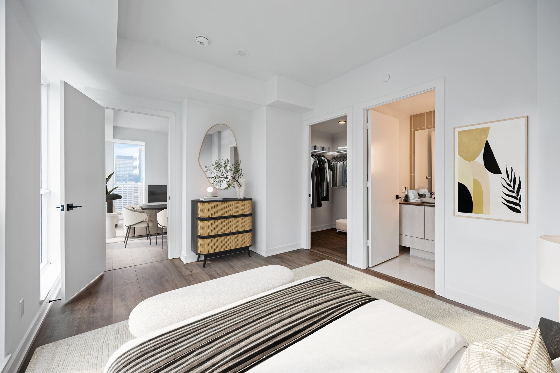 327 King Street W, Toronto C01 Unit: 3806