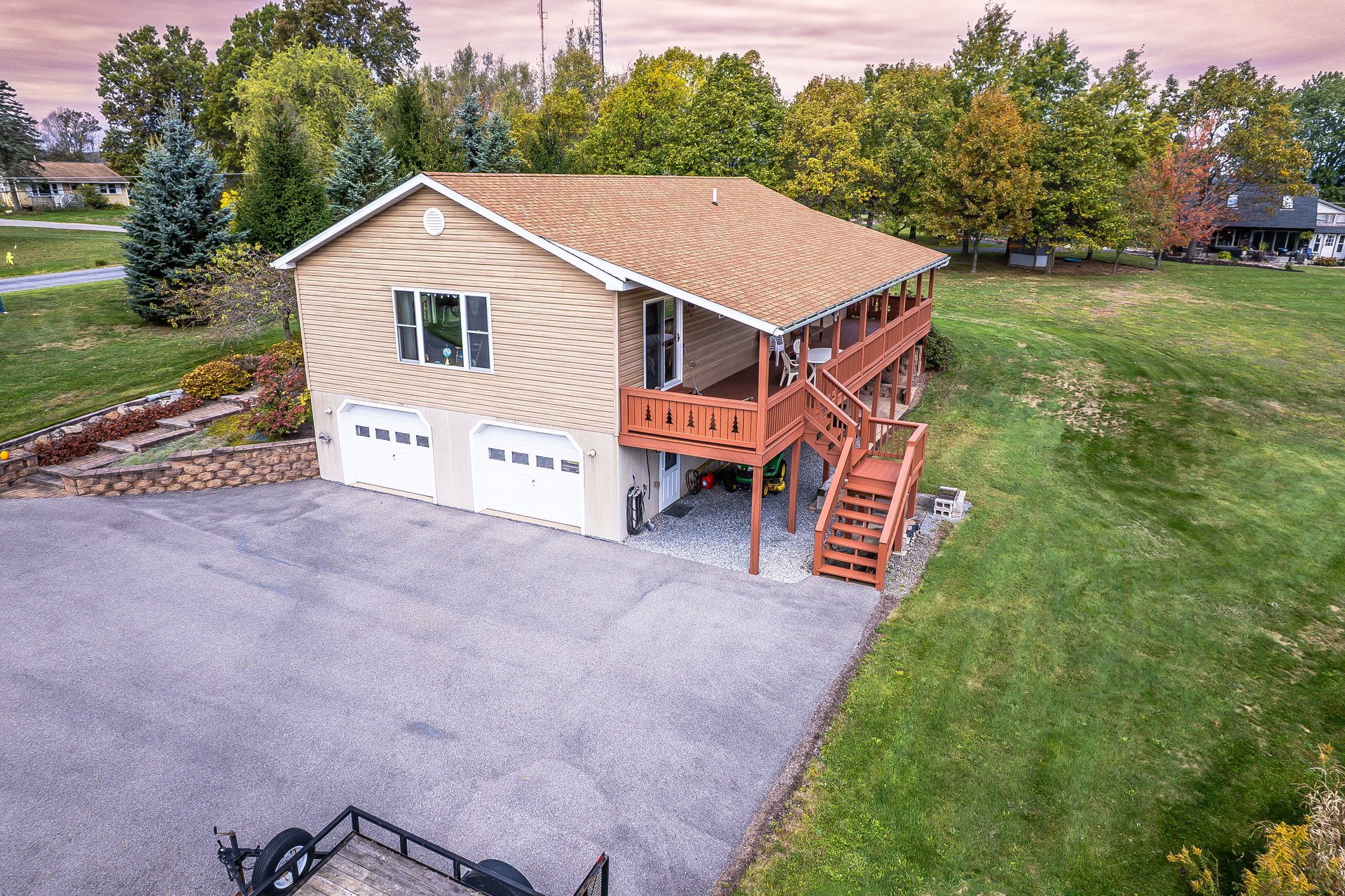 1525 Dutch Hill Road