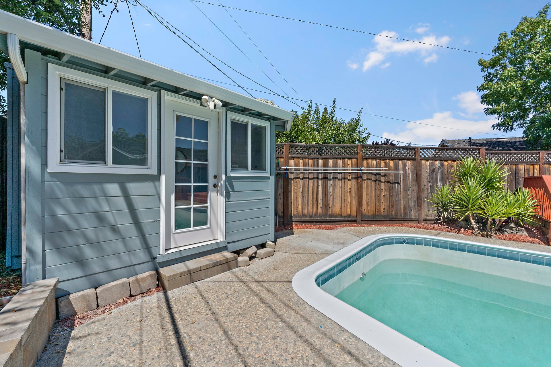 2775 Lantz Avenue
