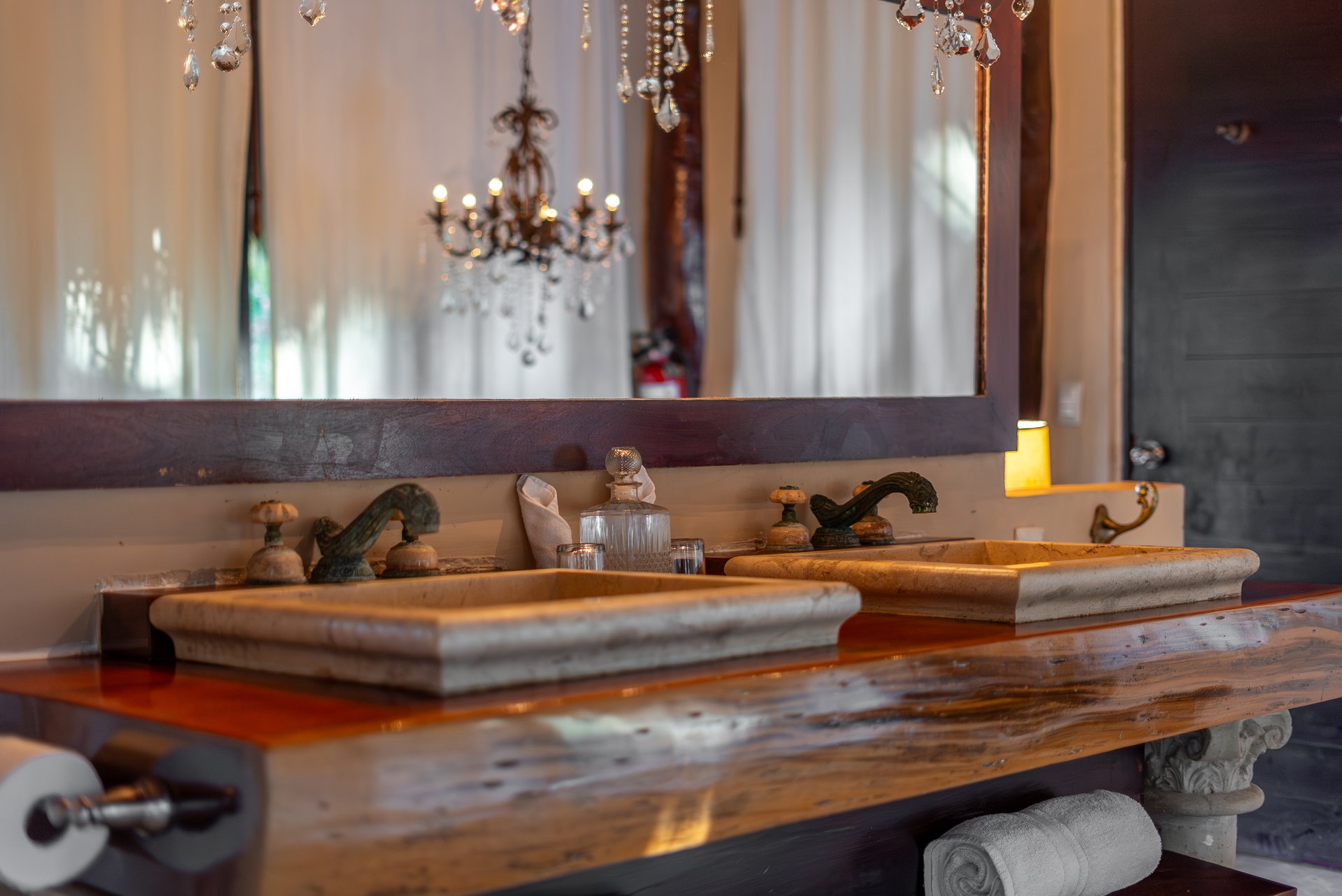 Casa Chic Tulum | Rare Beachfront Estate in Hotel Zone