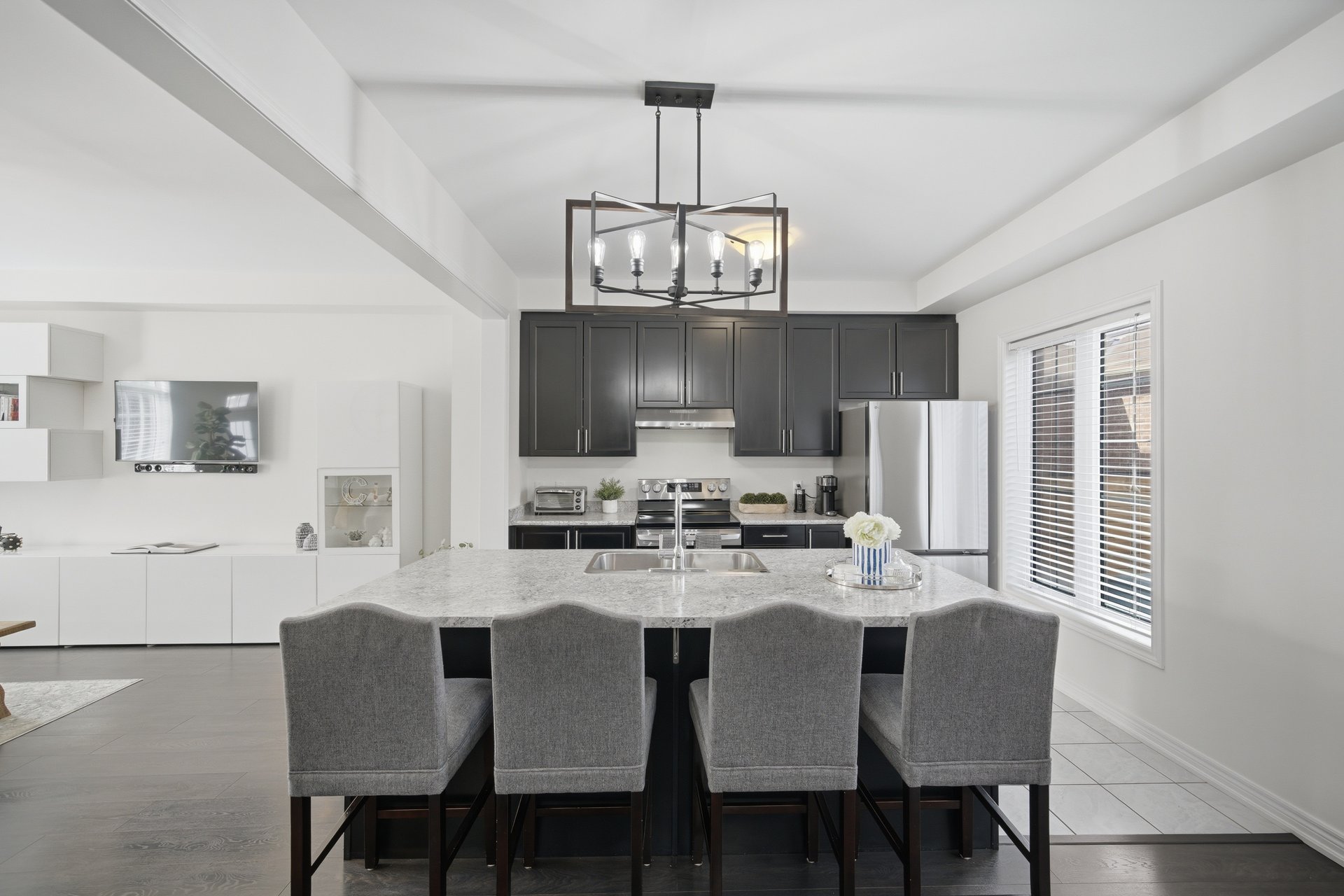 FREEHOLD TOWNHOME