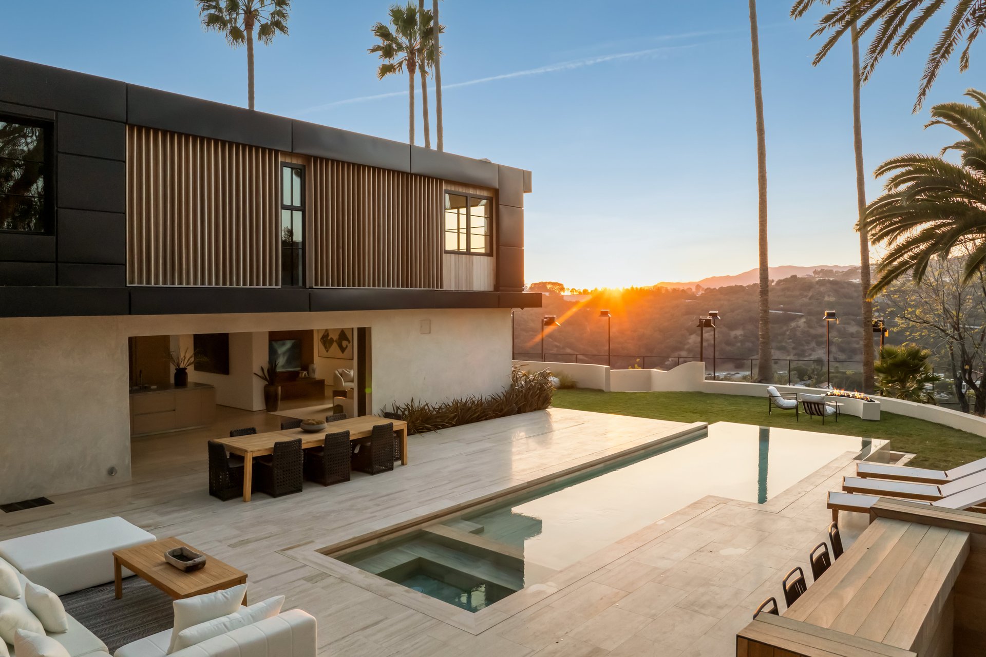 879 Linda Flora Dr, Bel Air