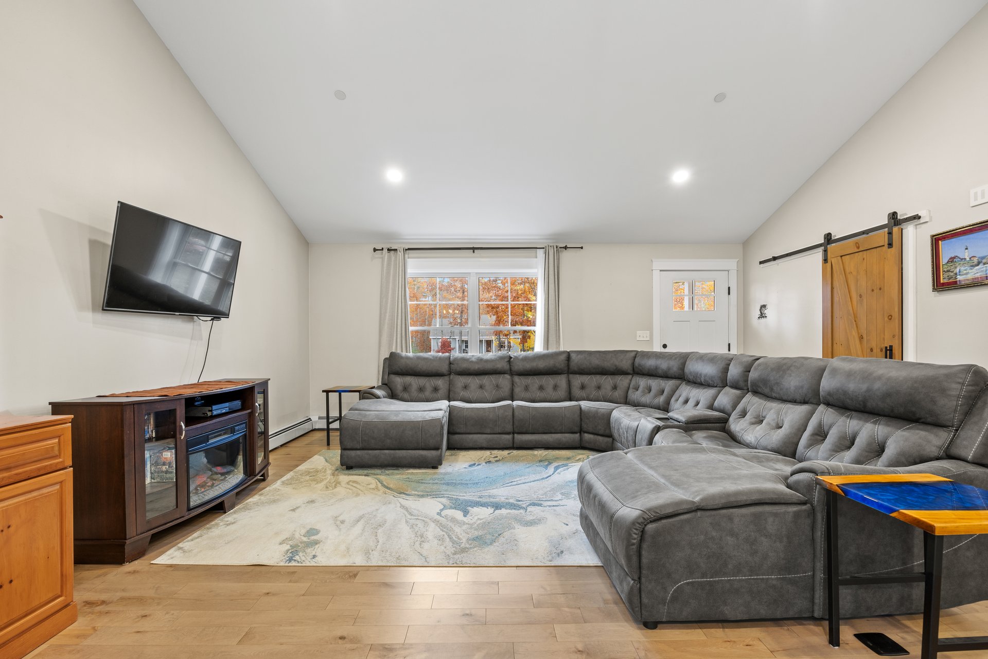 1 Leona Drive