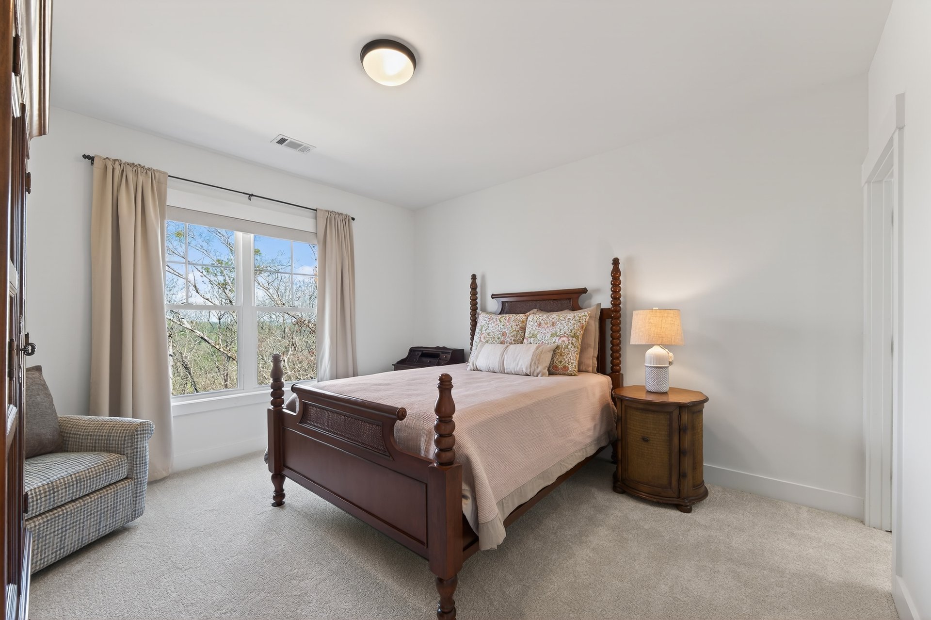 554 Gables Run