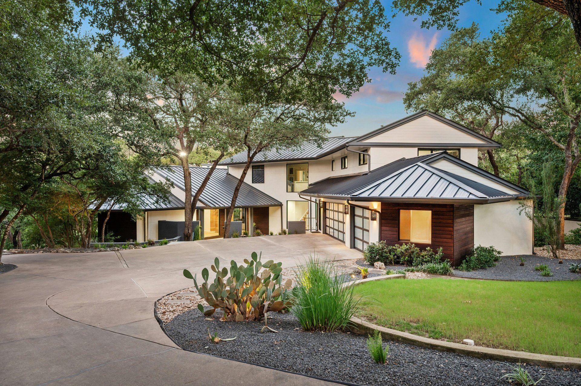 3200 Three Rivers Drive