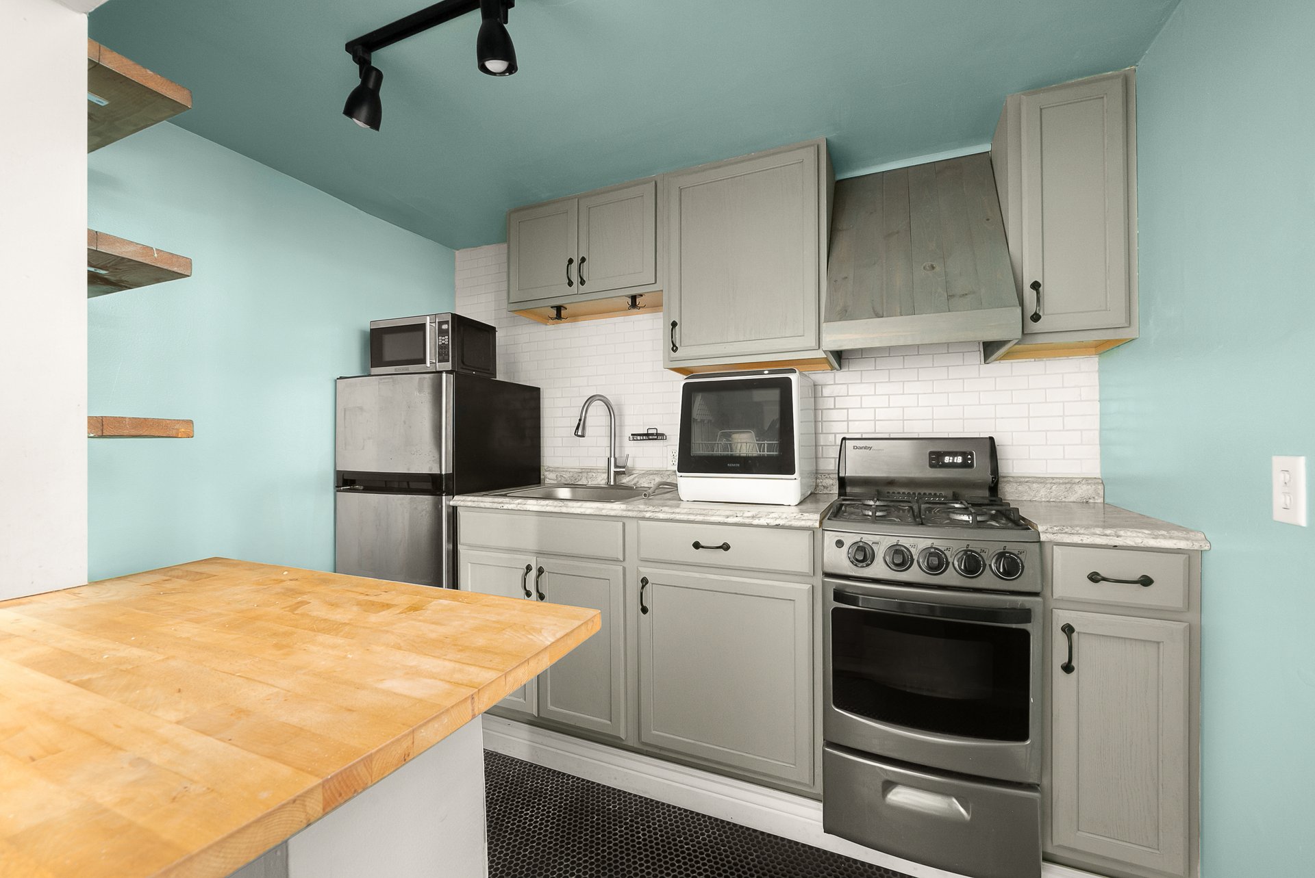 22 Berkeley Place, Garden Apt. - Park Slope - Brooklyn