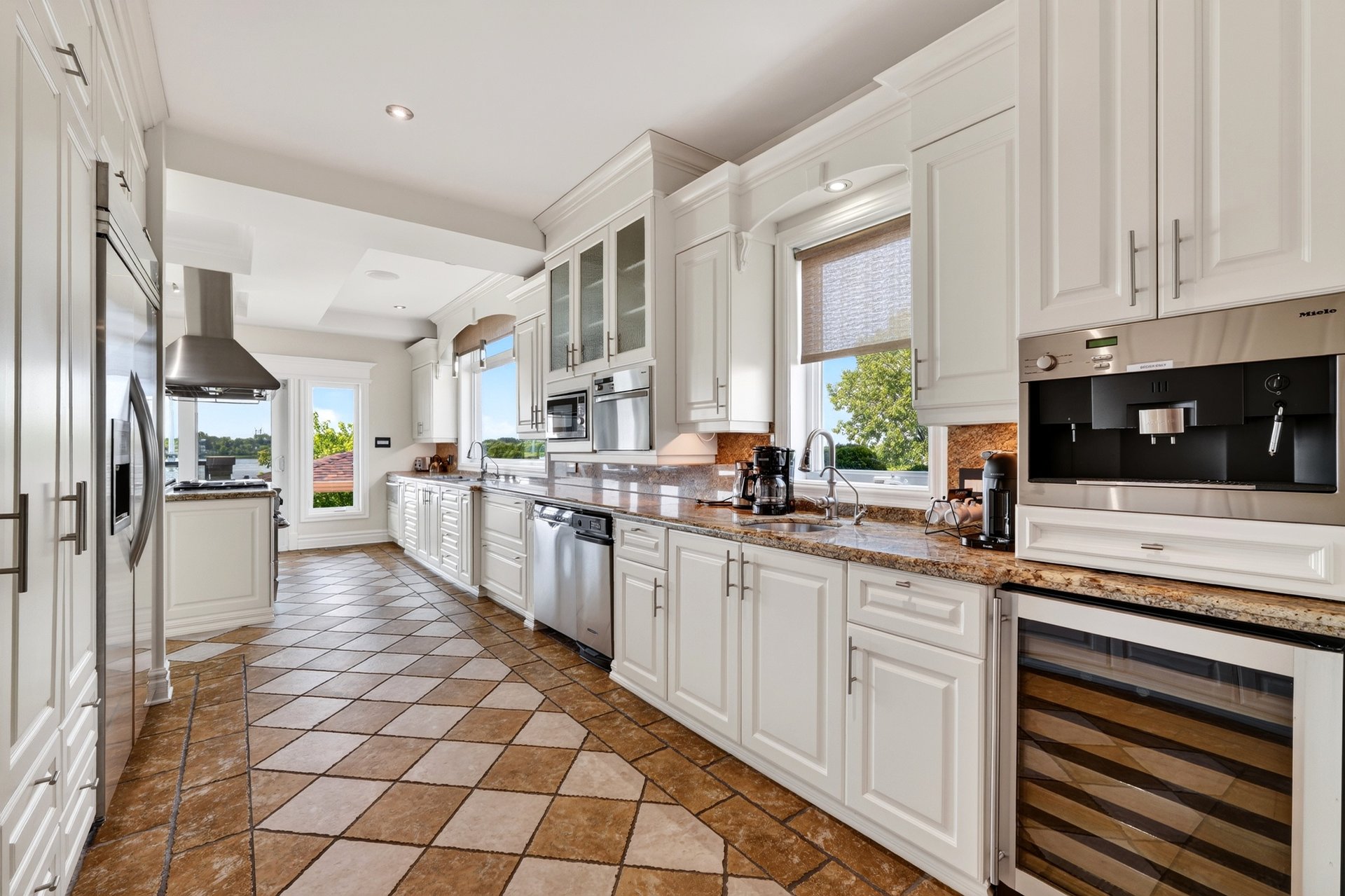 Maison de luxe à Terrebonne
