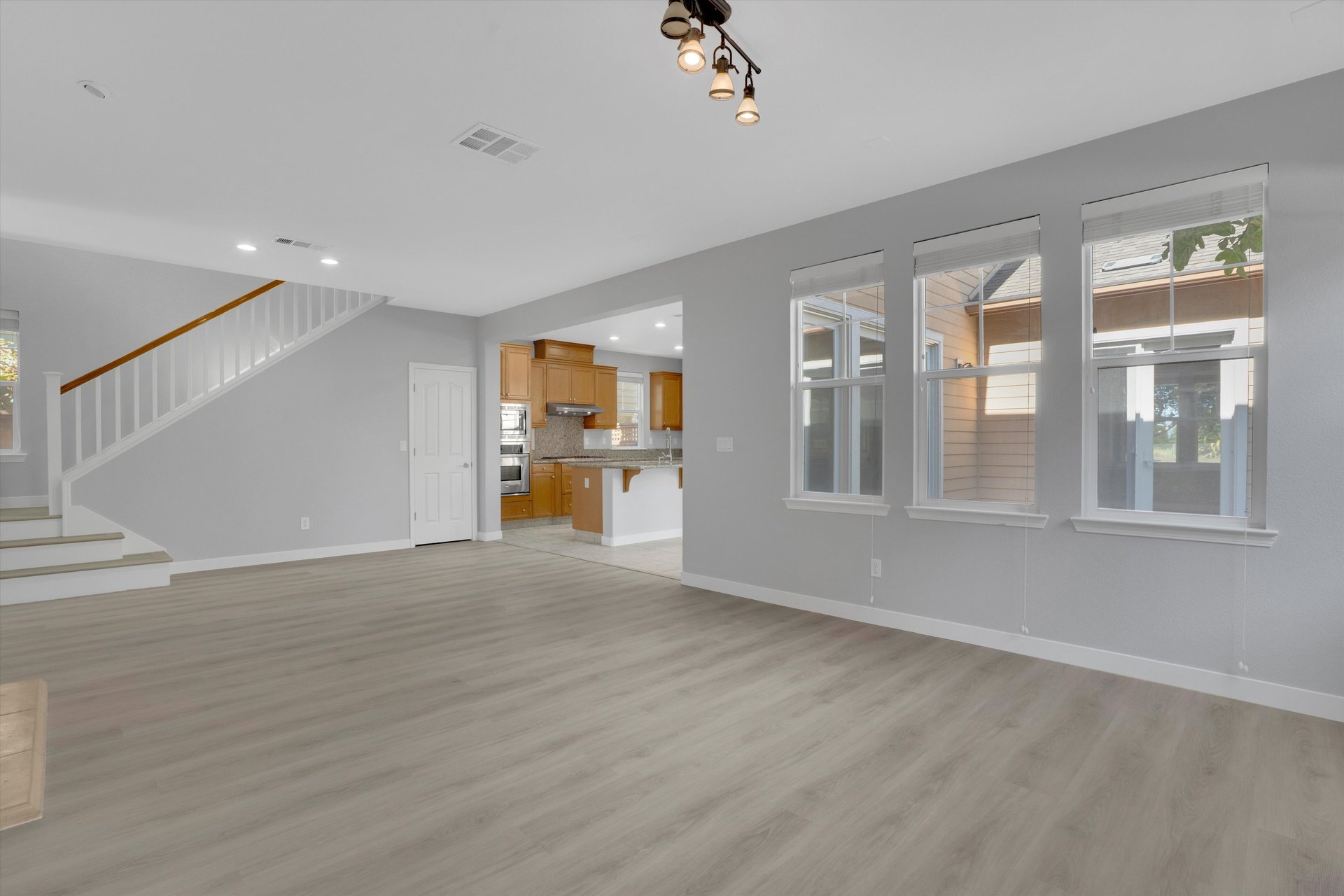 Glen Cove Beauty with View