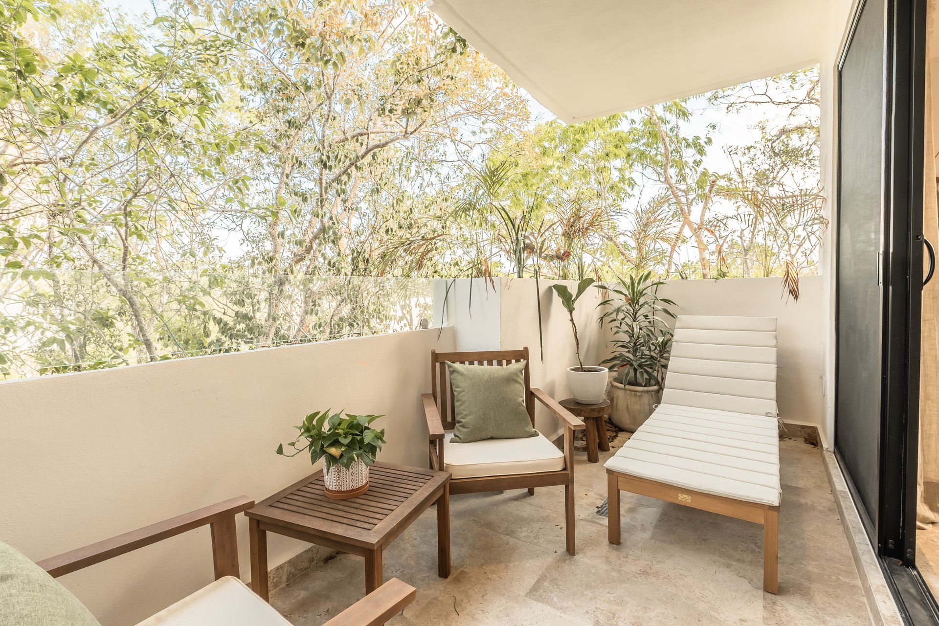 Parques Zama | Charming Furnished 2-Bedroom with Private Jacuzzi 