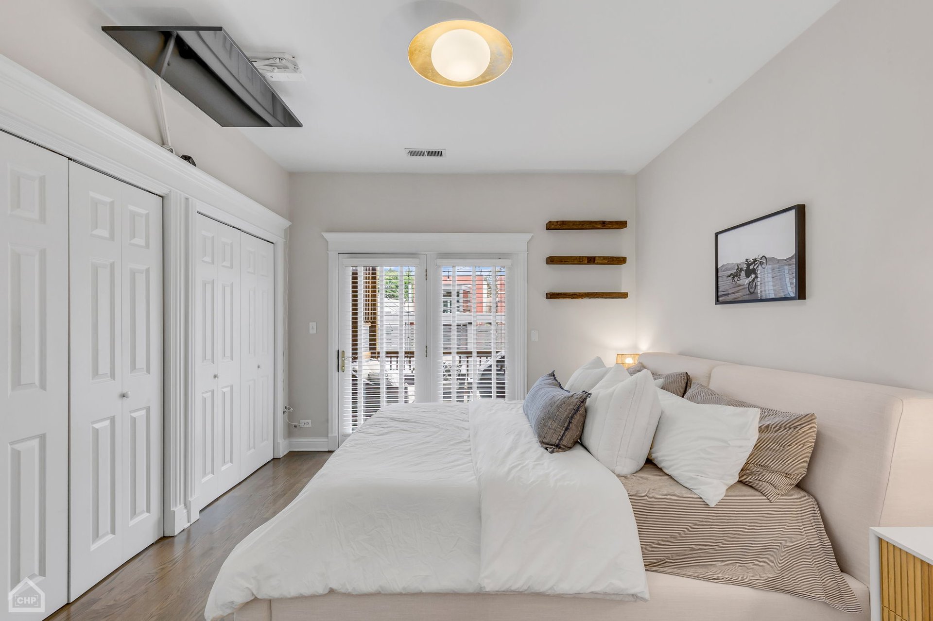 2033 N Bissell Street, Unit 2, Chicago, IL 60614