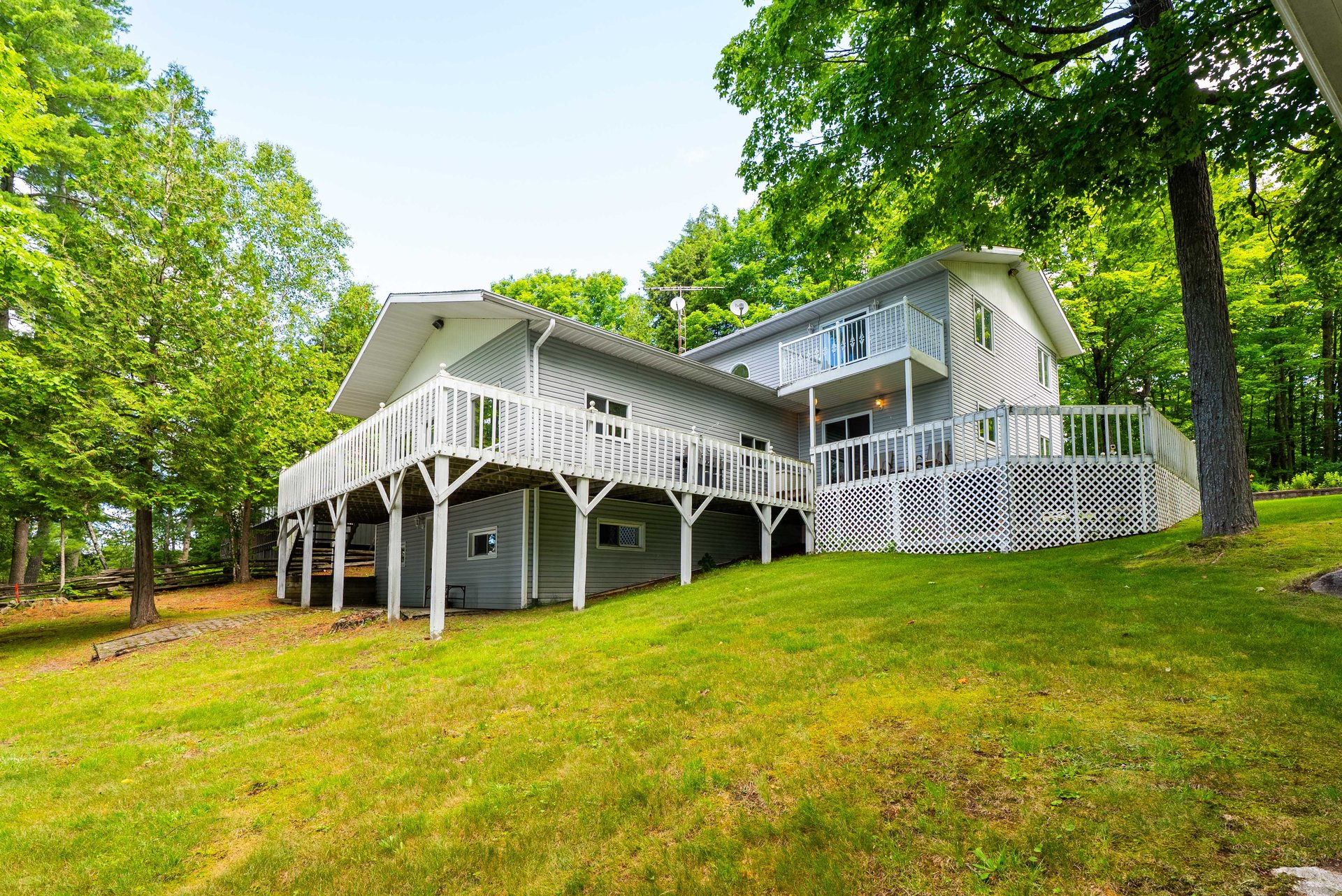 326 Chikopi Road, Magnetawan