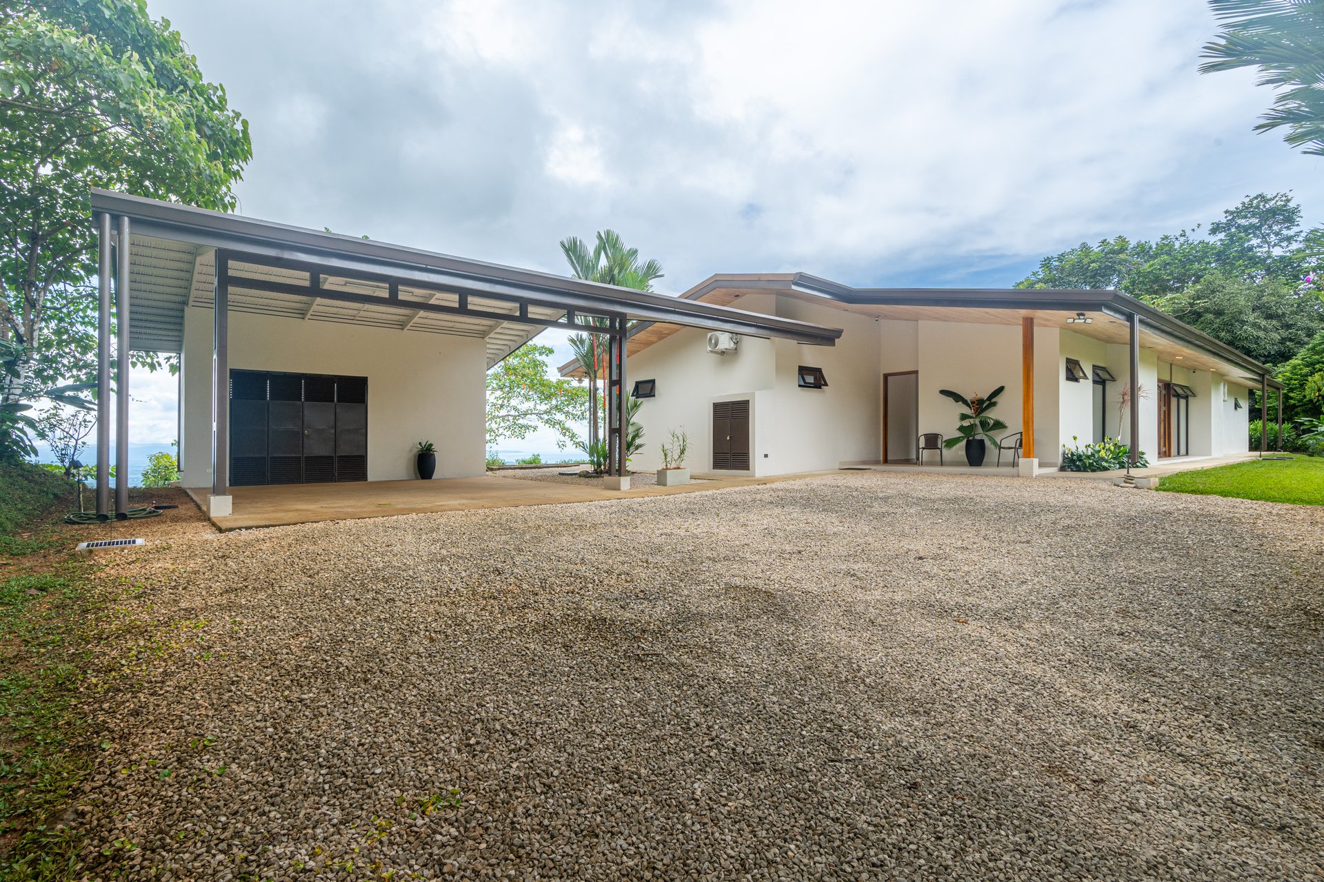 Cascada Sandalo Jaw Dropping Ocean Views!