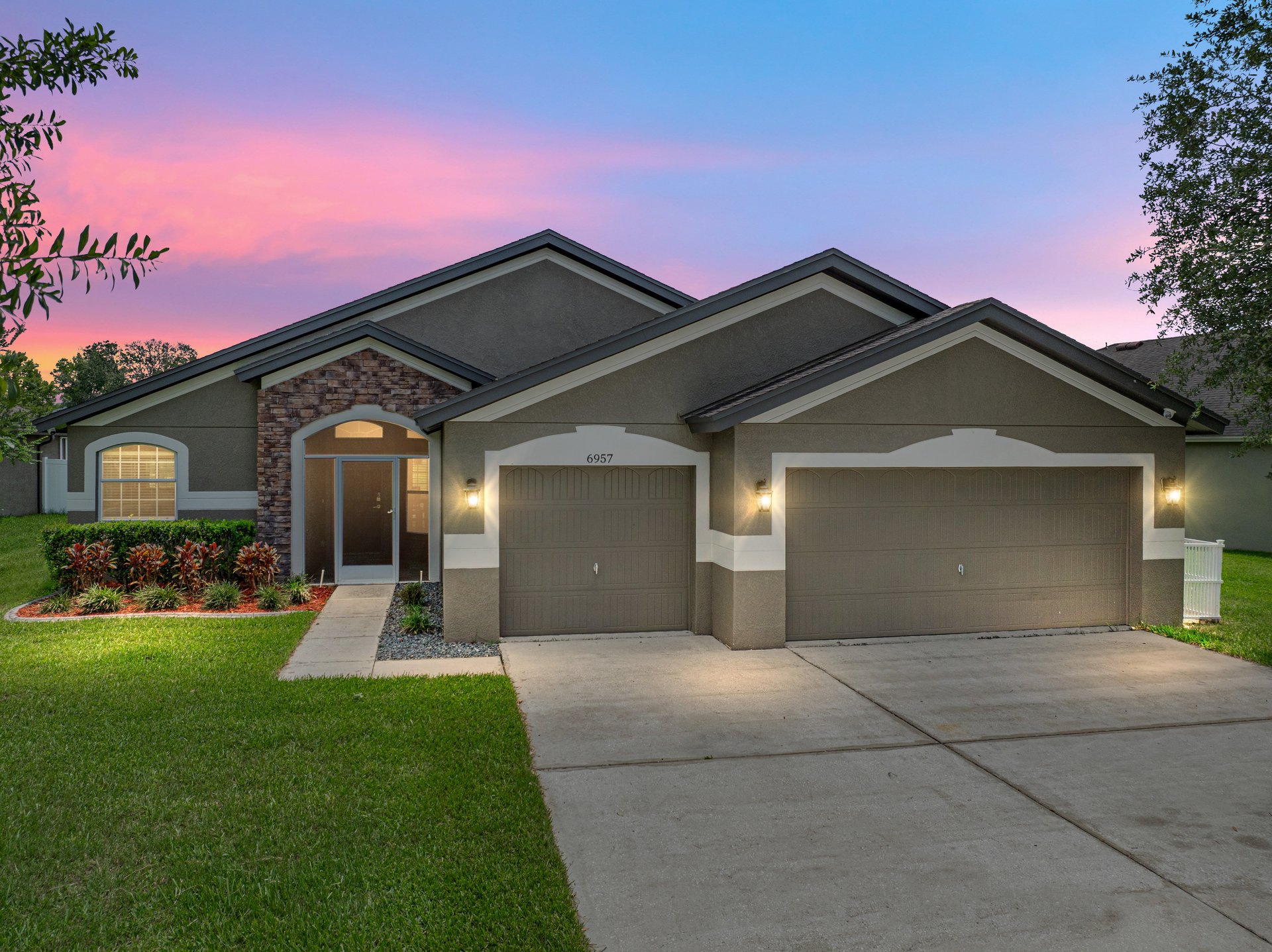 6957 BOULDER RUN LOOP