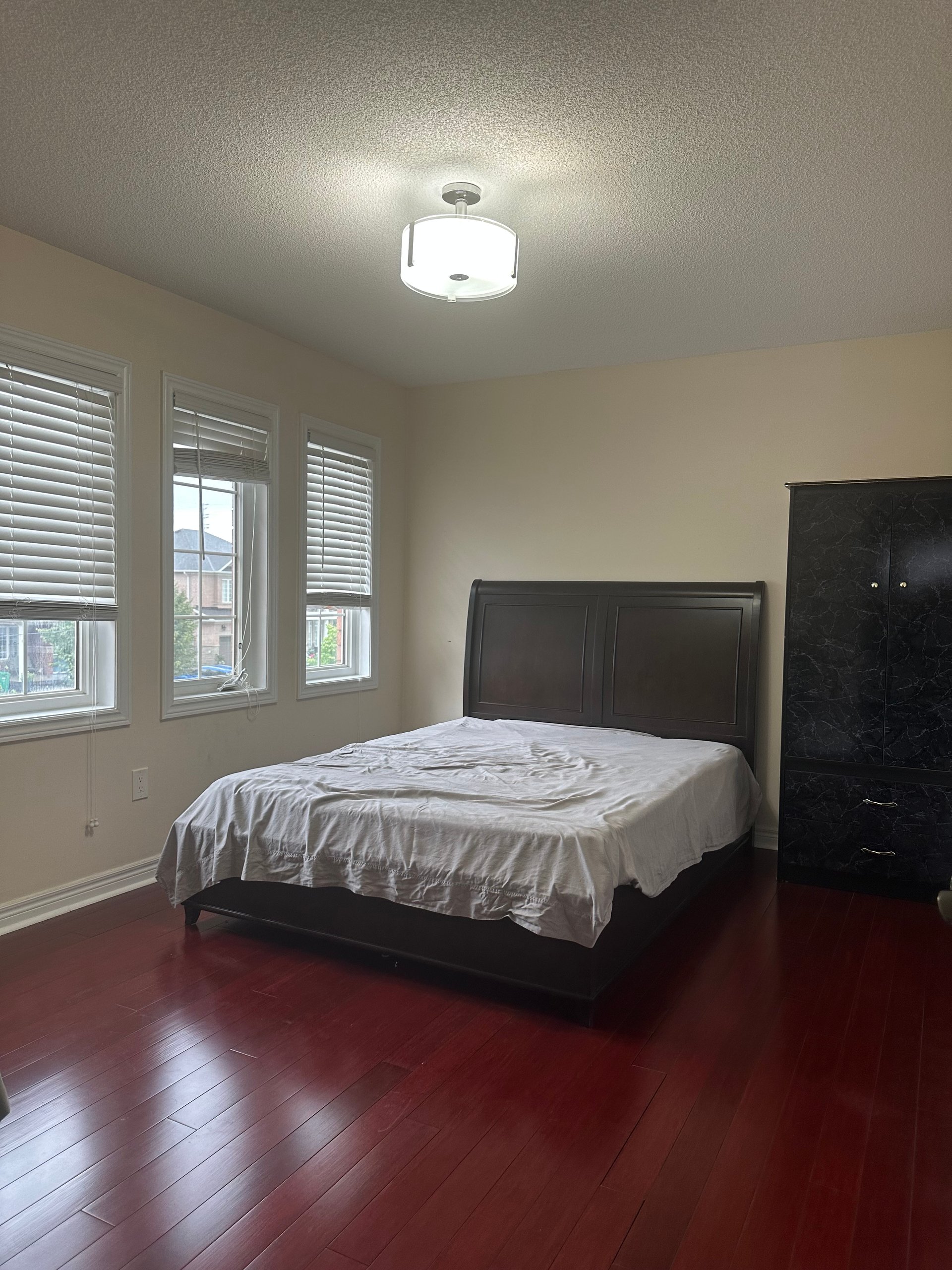 12 Whitepoppy Drive