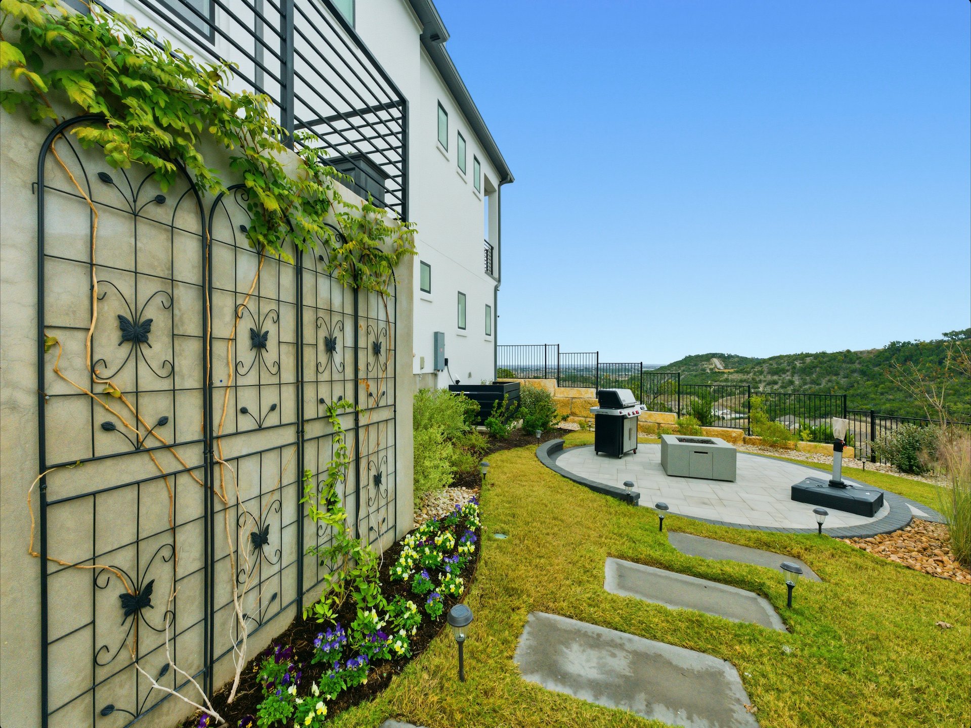 9 Doverland DR