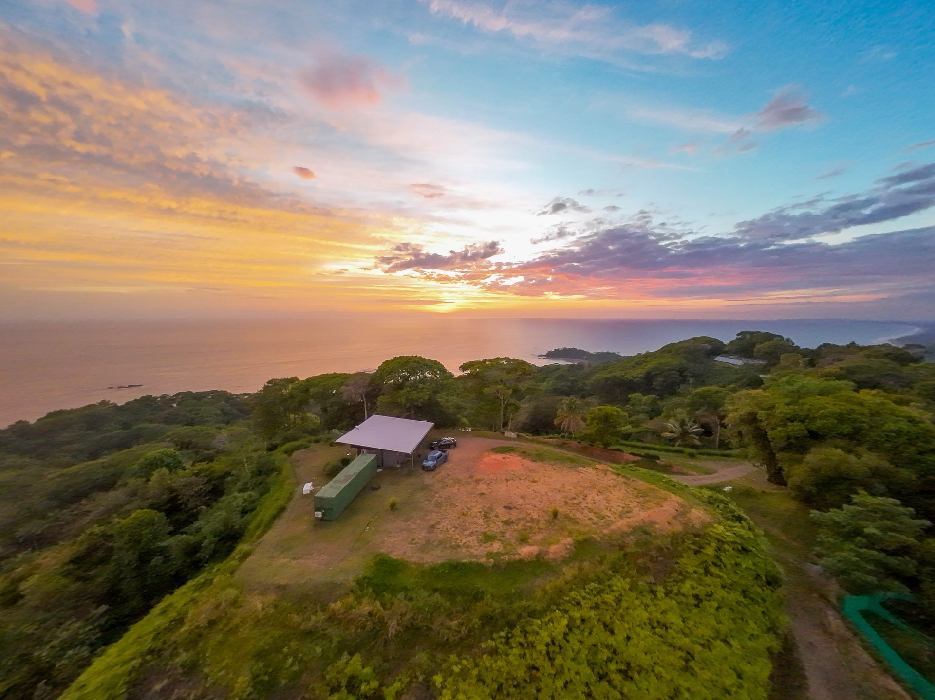Whale's Tail Ocean Views Luxury Hilltop Estate
