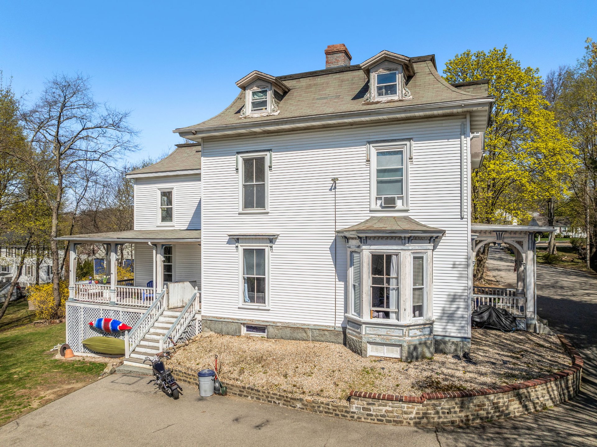 391 Elm St