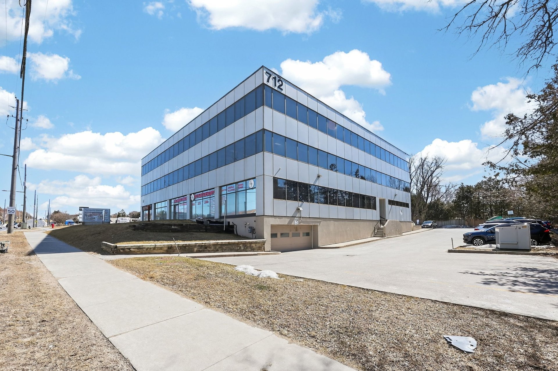 309-712 Davis Dr