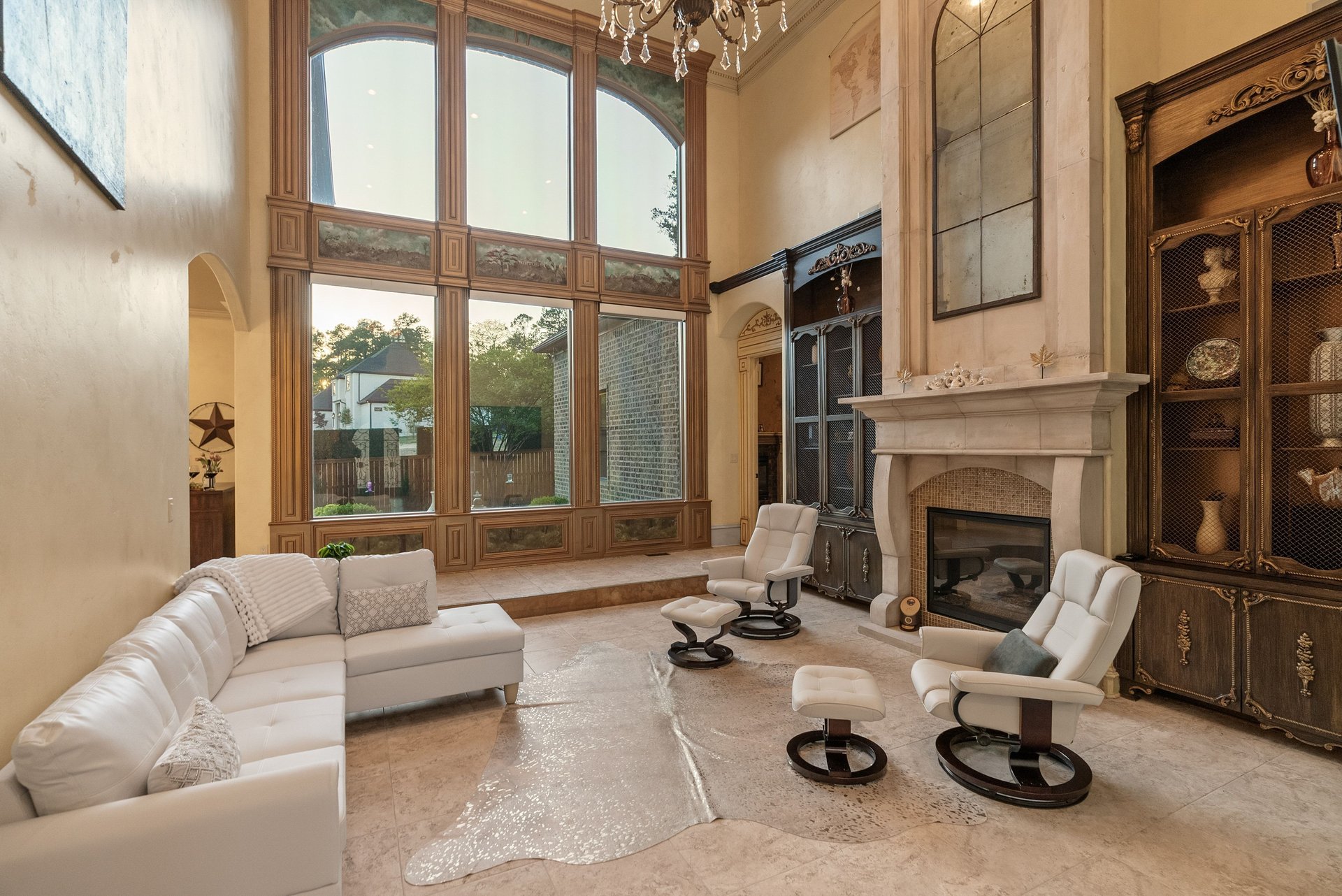106 Orle Dr