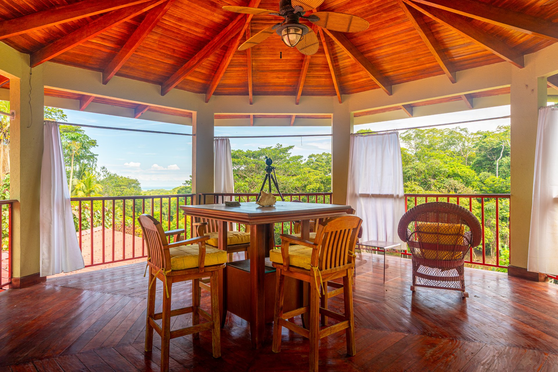Amazing Mountain View and Ocean View House and Guest House on 4.5 Acres of land in Ojochal