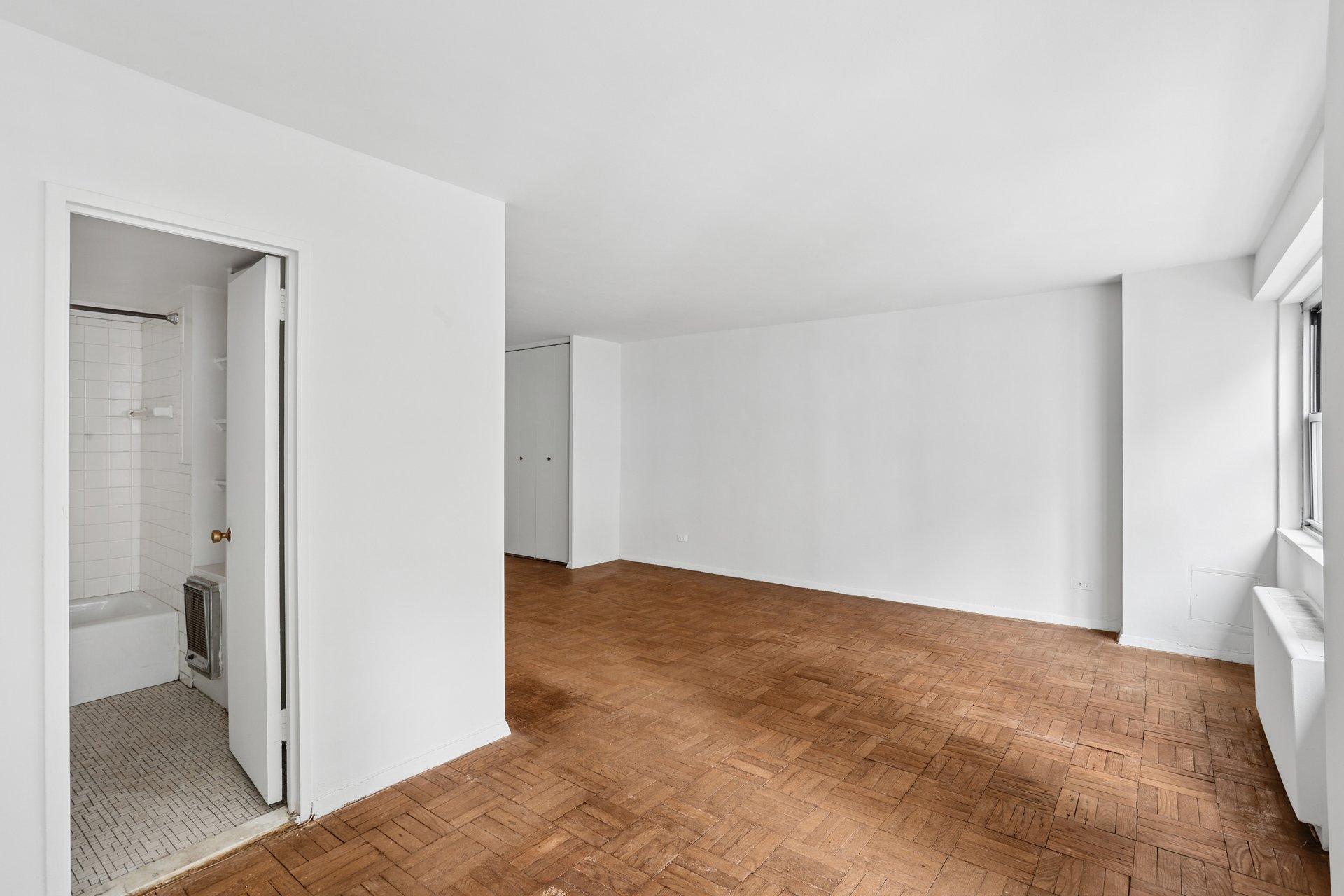 330 East 49th Street Unit 7M