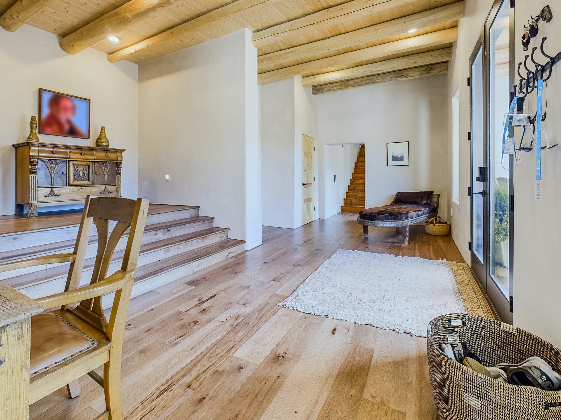 35 La Ceja Road