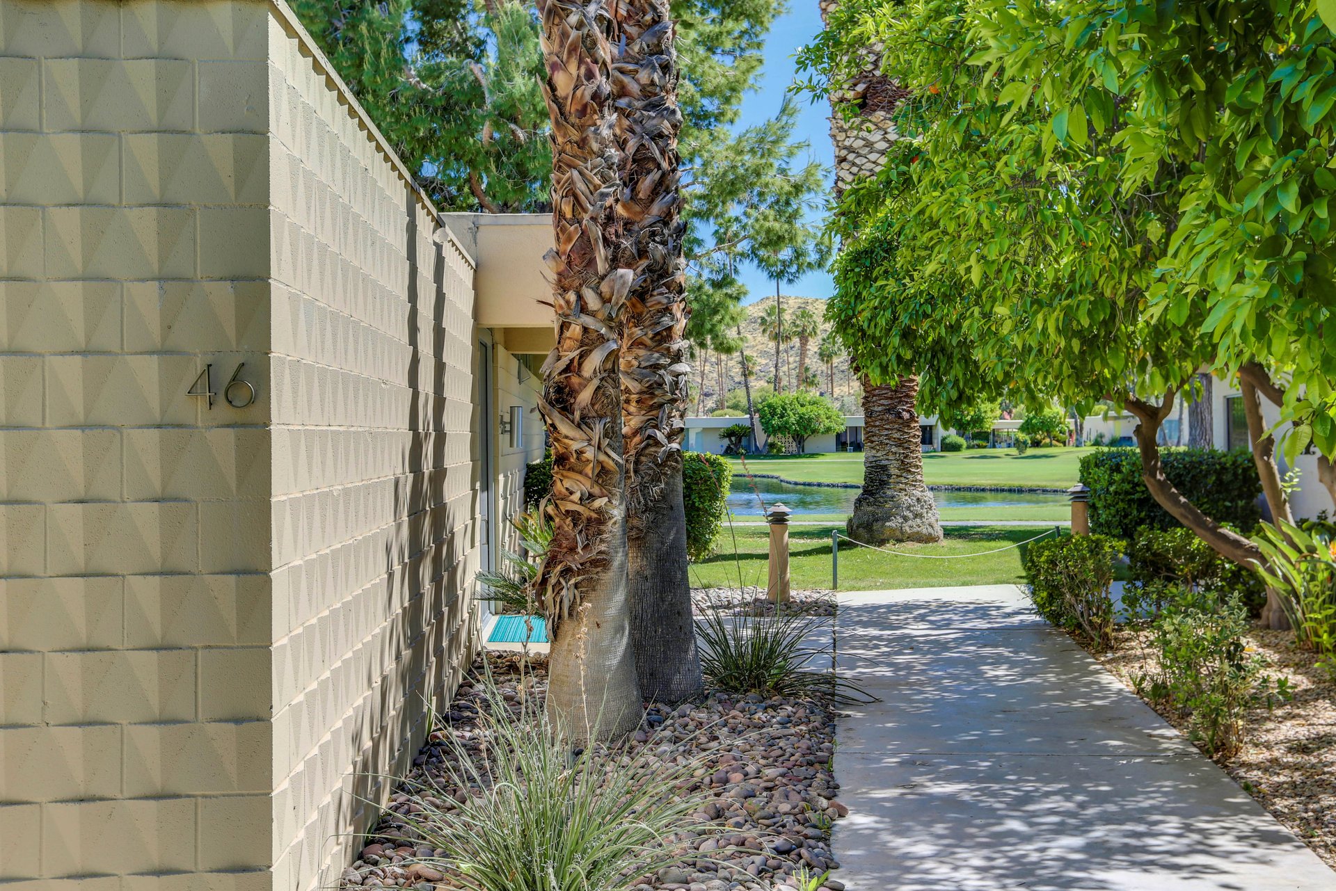 46 Lakeview Drive