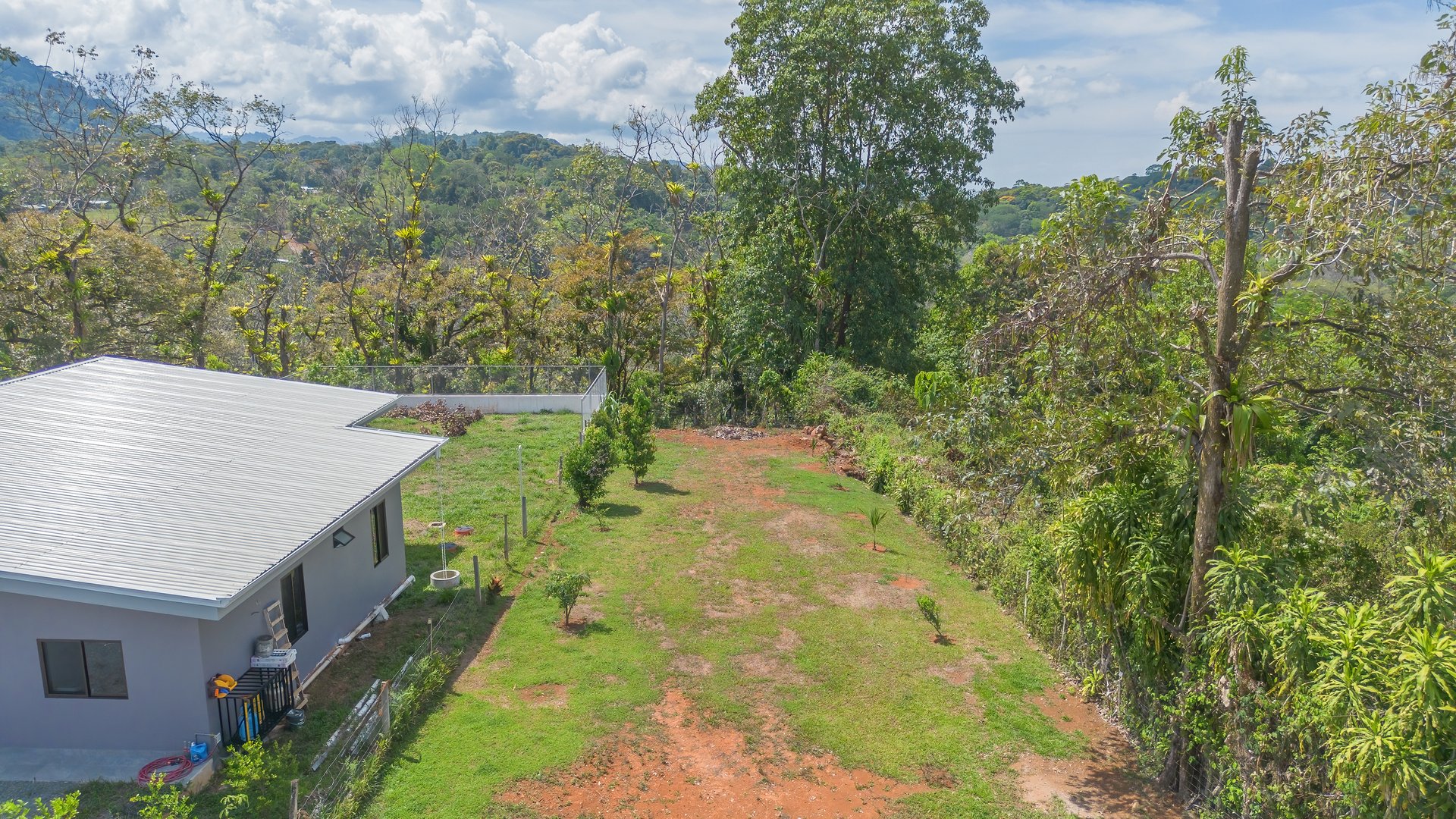 Brand-New Mountain View Home with Pool and Expansion Potential in Villa Nueva, Quepos