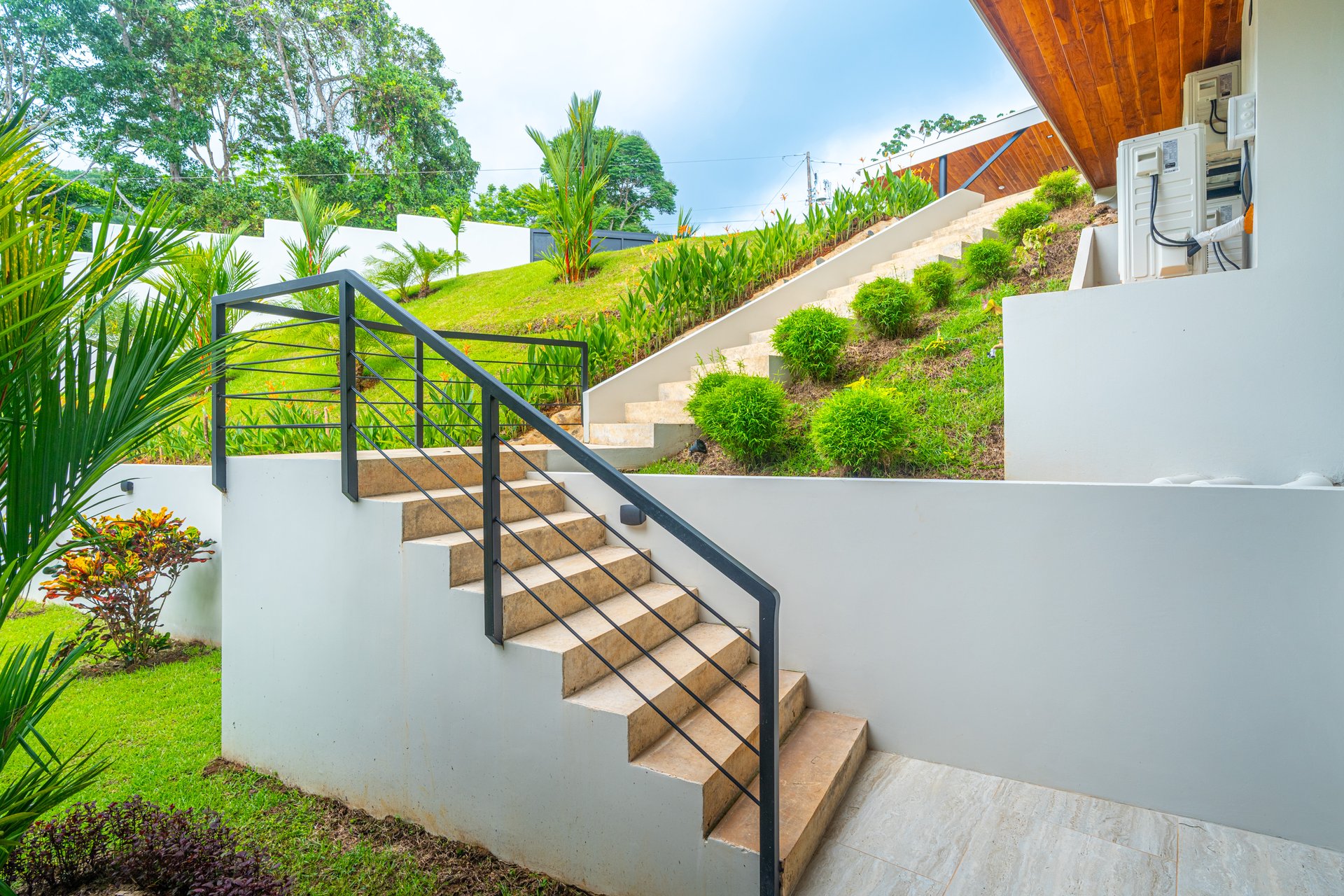 Lion's Gate Sunset Estate