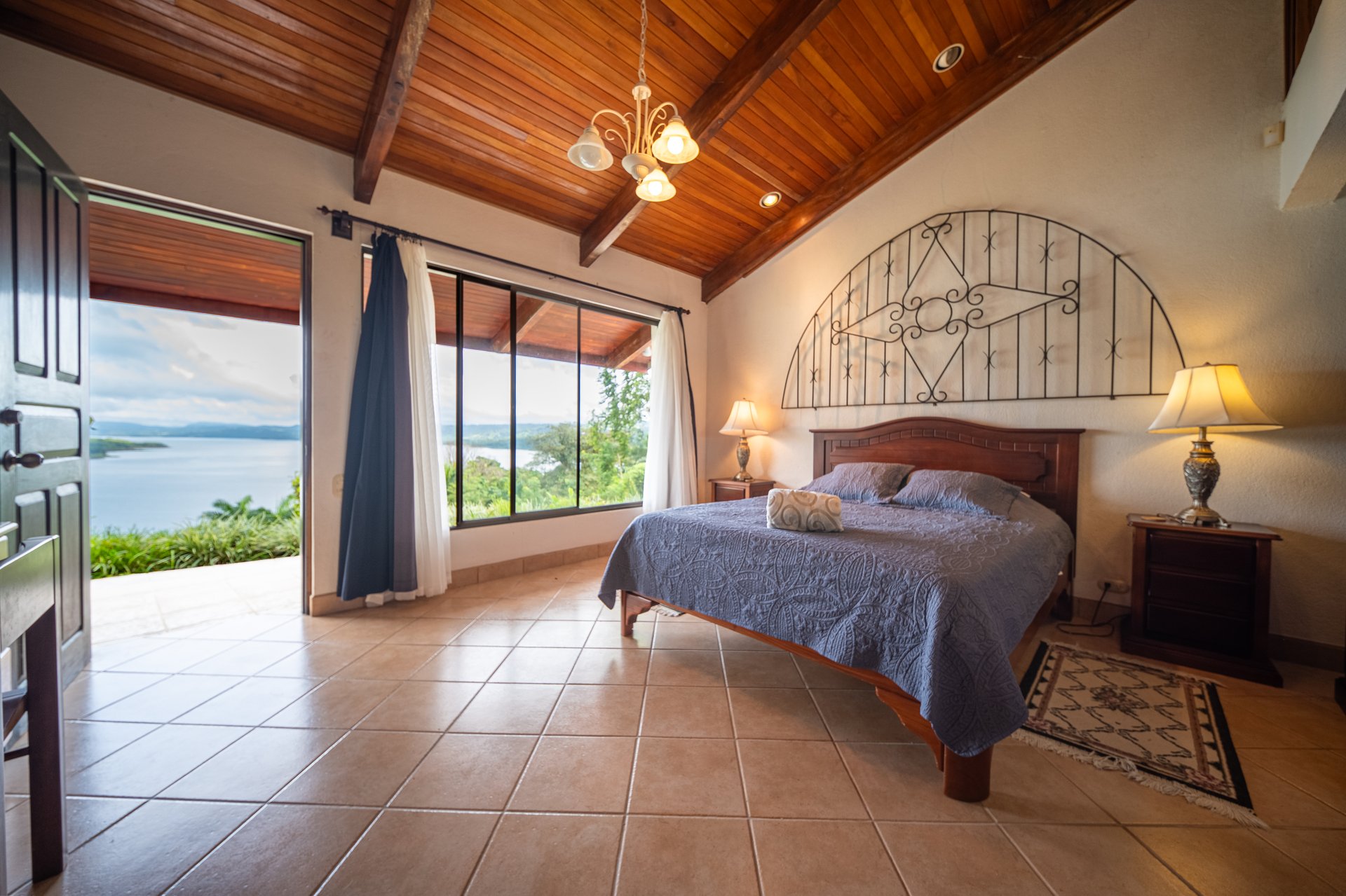 Rio Chiquito Ranch & Villas | 143-Hectare Ranch Estate with Villas, Forest & Full Infrastructure in Tilarán, Costa Rica