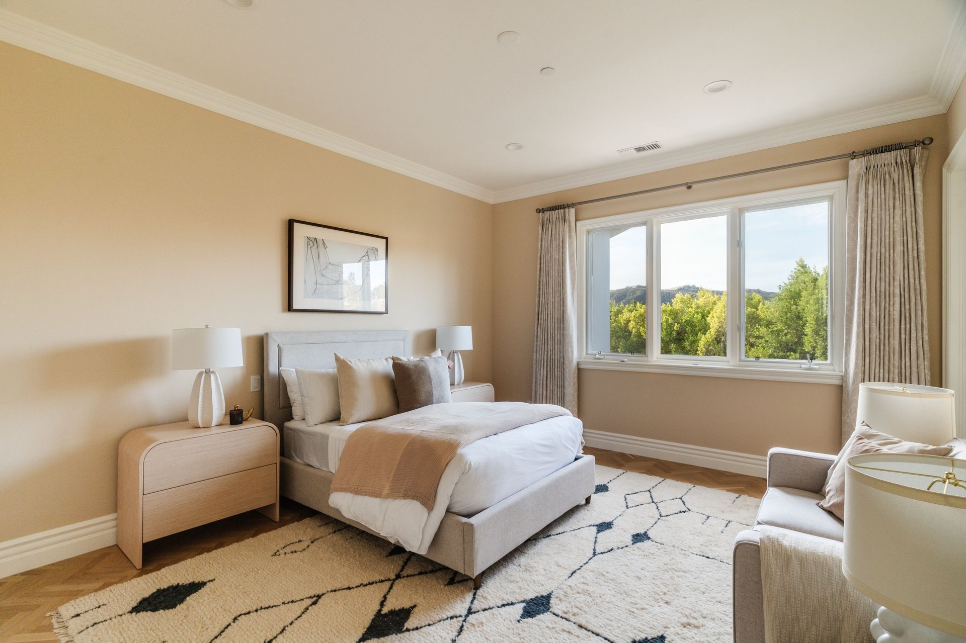 2245 Weybridge Lane