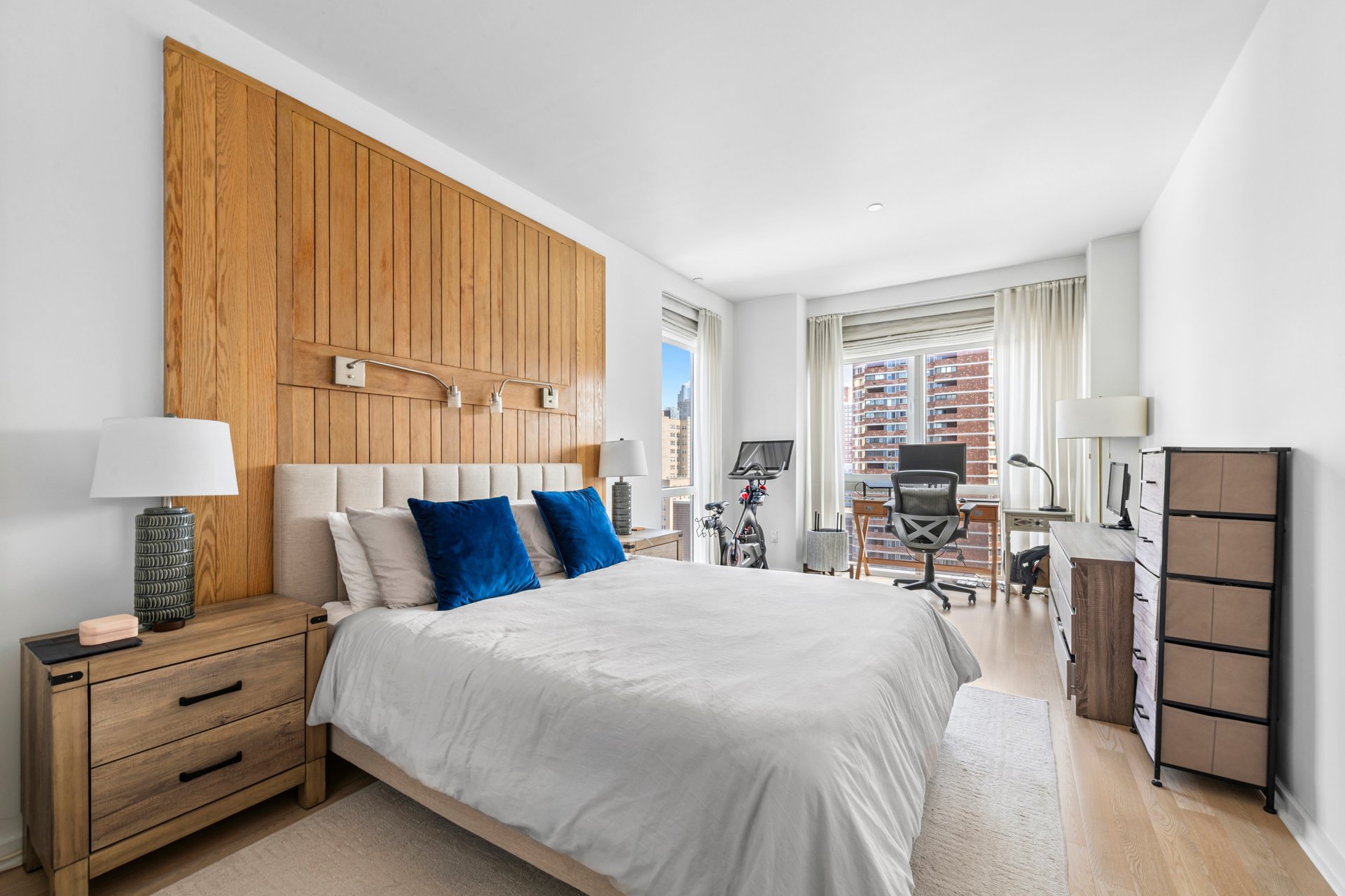 340 East 23rd Street 16E