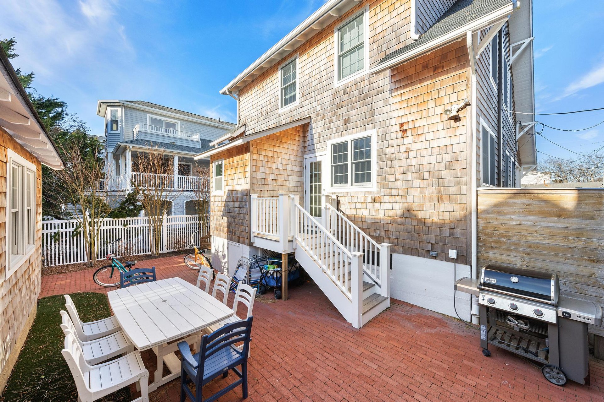 112 8th Street Beach Haven w/Cottage