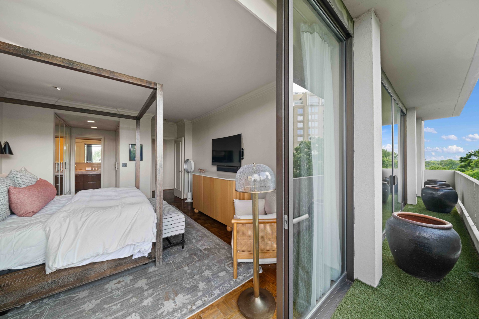 2575 Peachtree Road NE Unit 12D