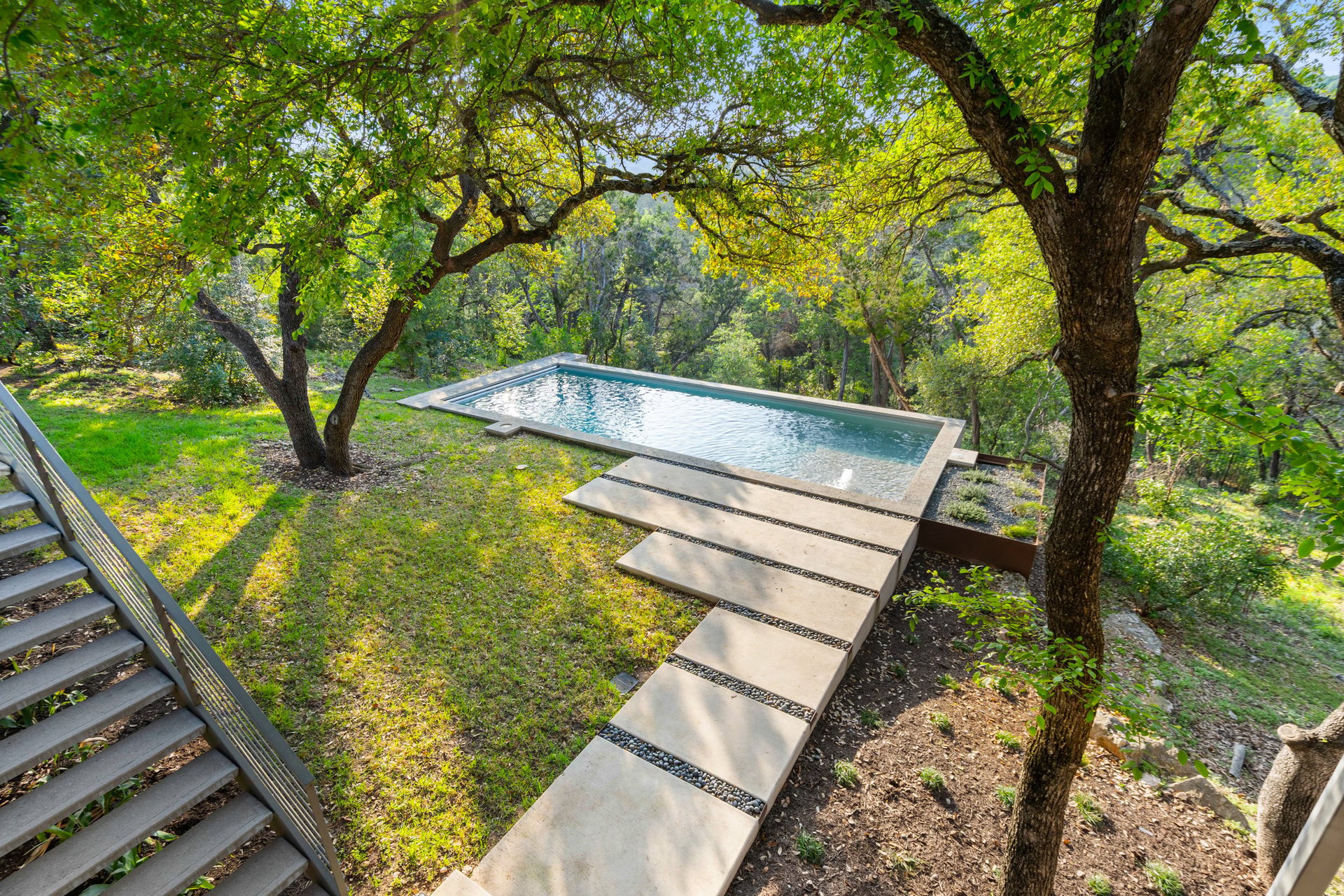 Modern Luxury Meets Natural Serenity