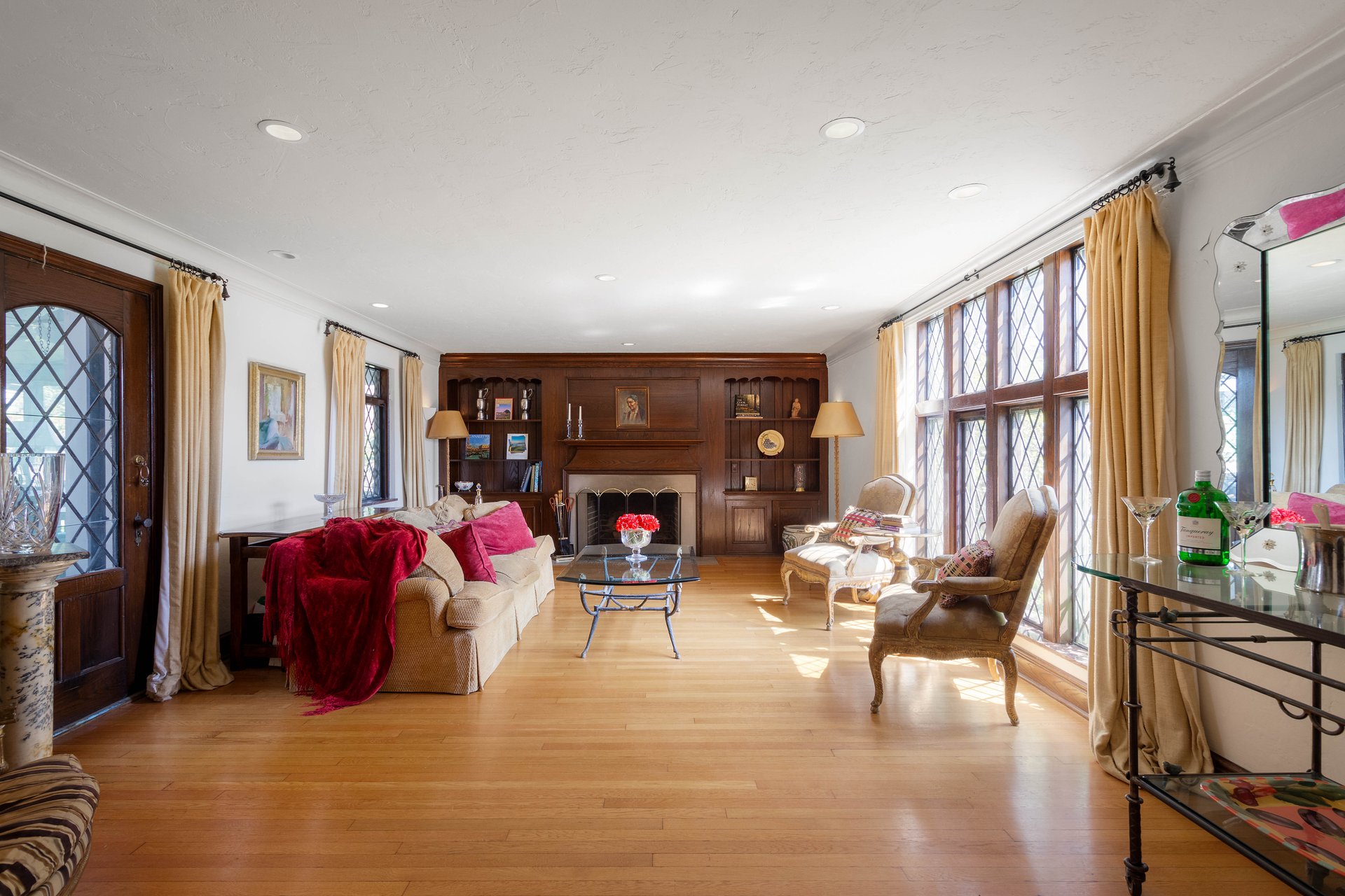 694 Valleyview Road