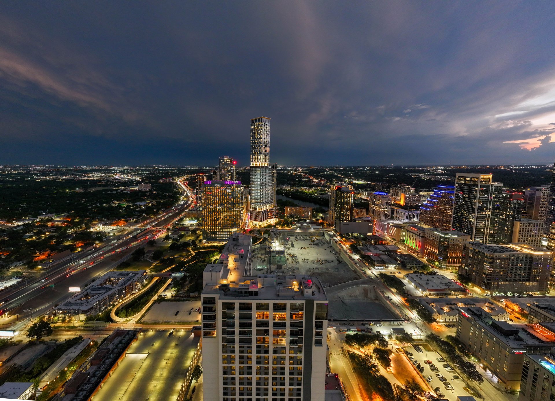 555 E 5th Street #3007