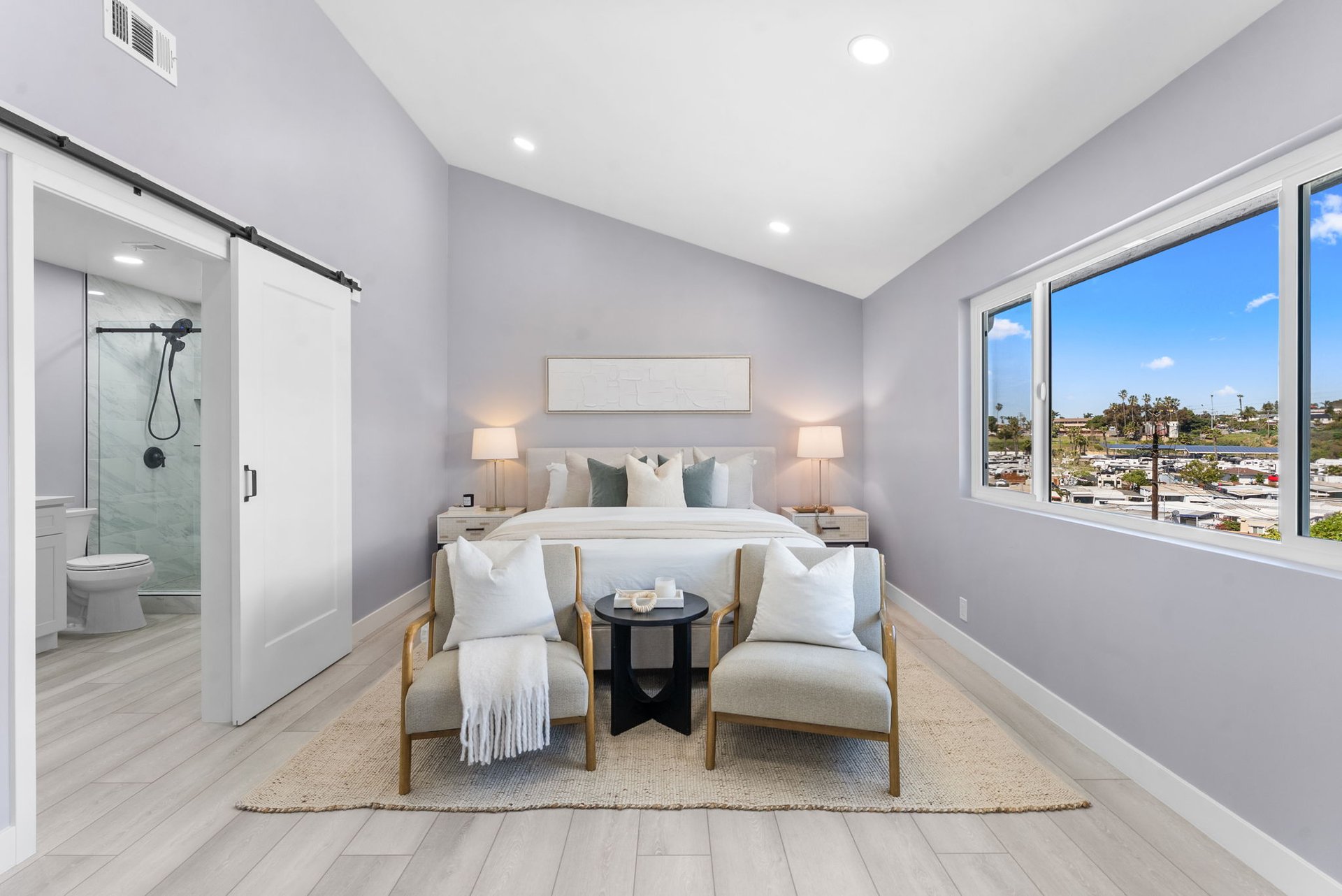 1413 La Salina St
