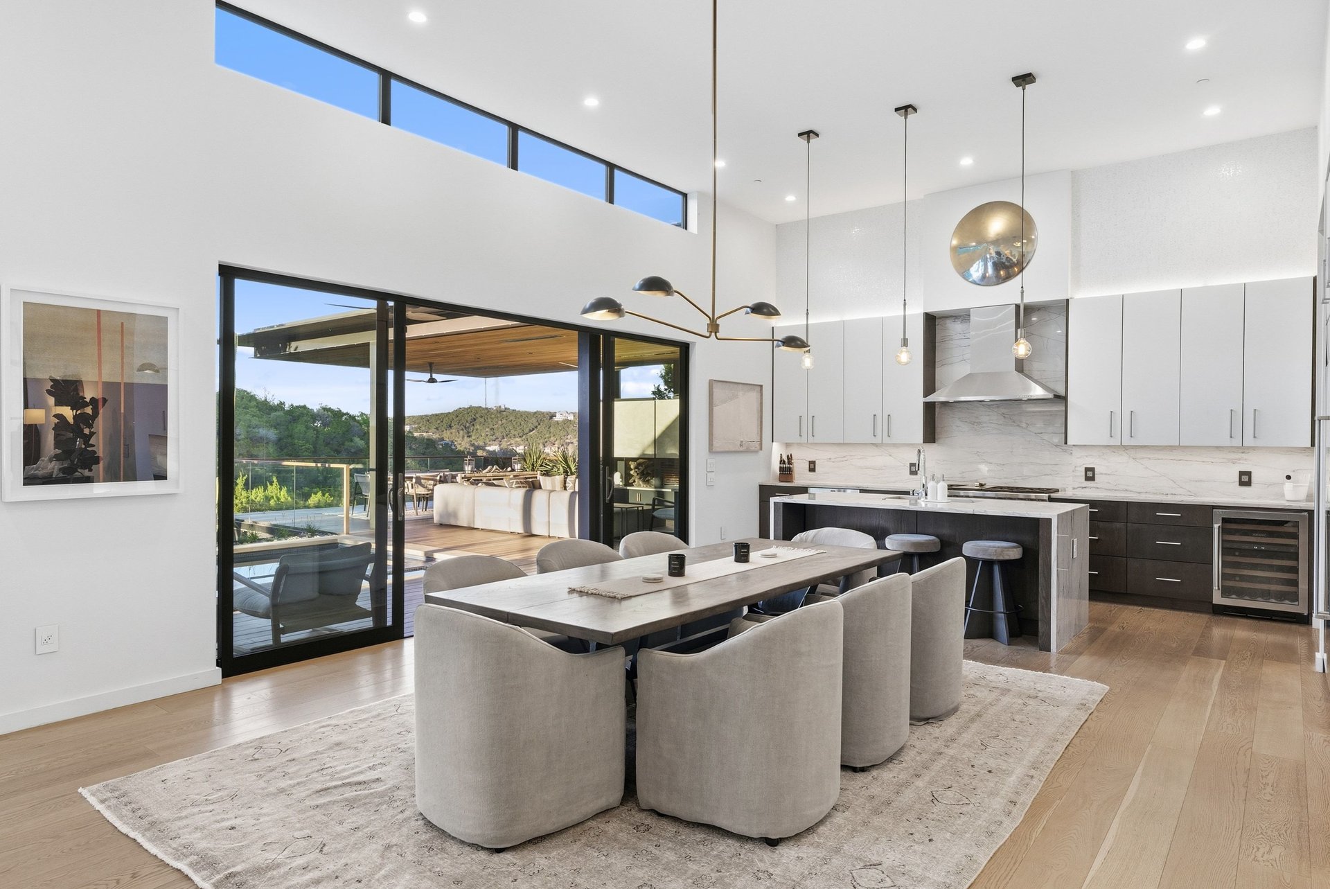 West Lake Hills Modern Sanctuary