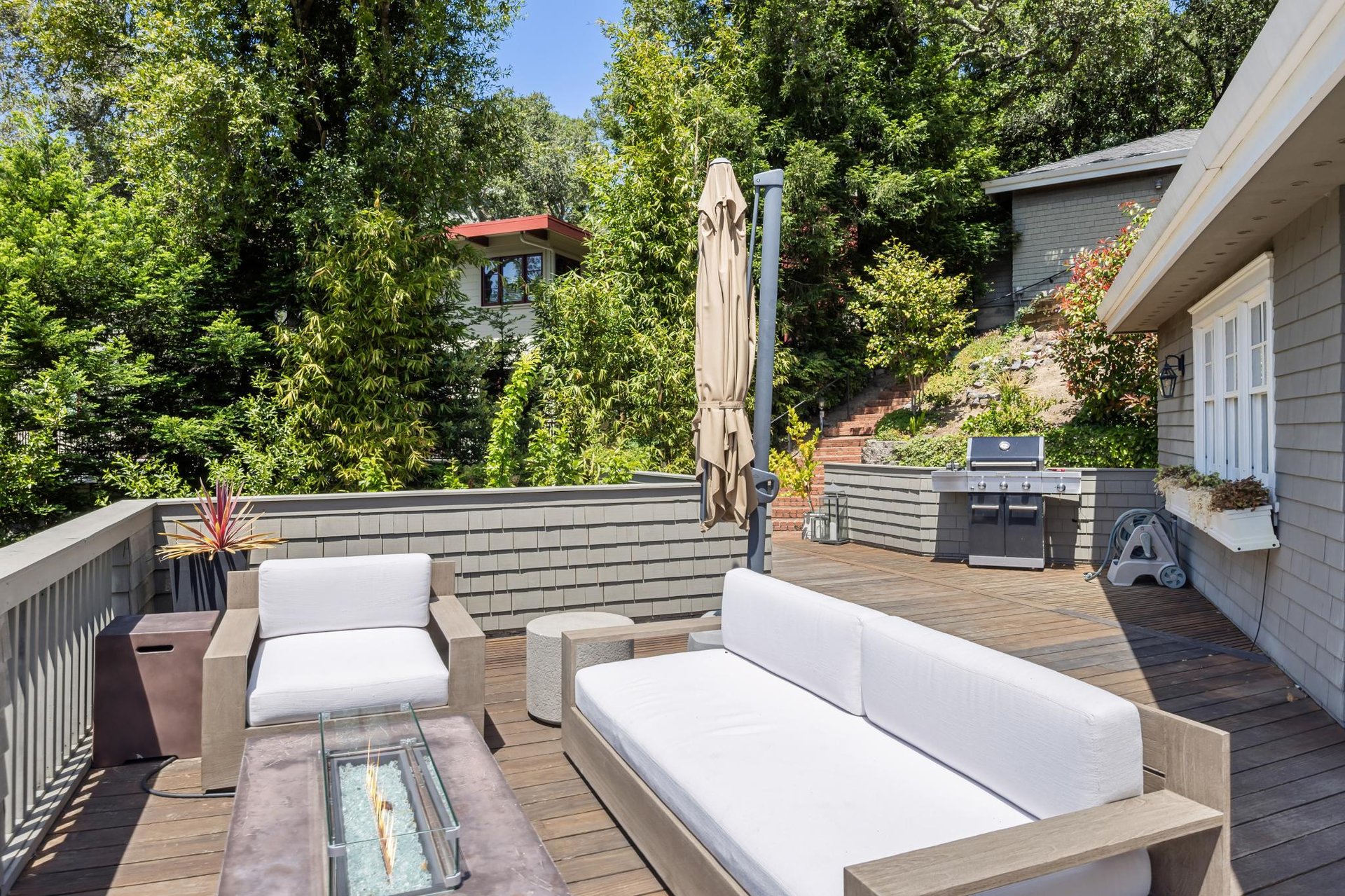 137 Del Casa Dr, Mill Valley