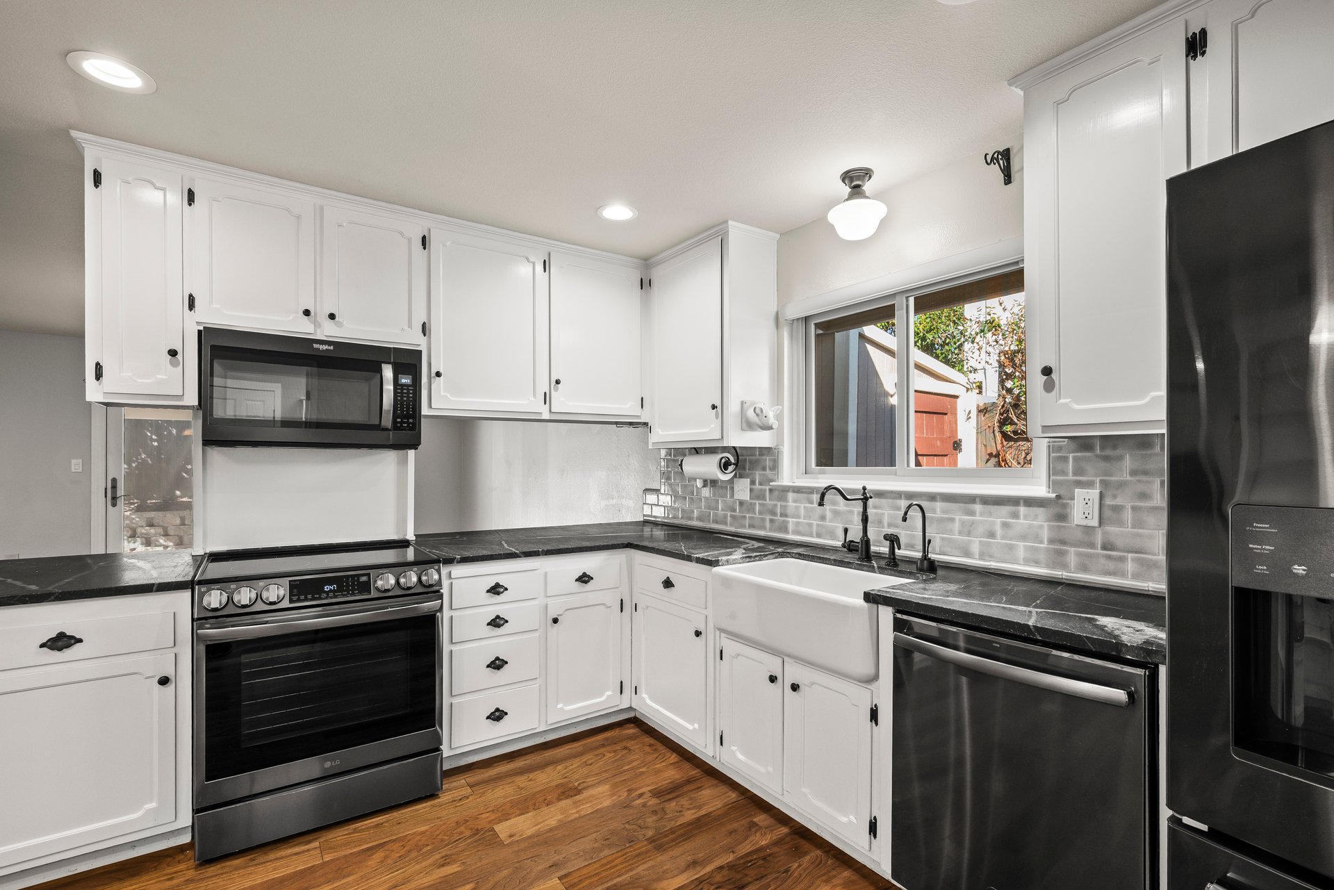 5021 Waterbury Way