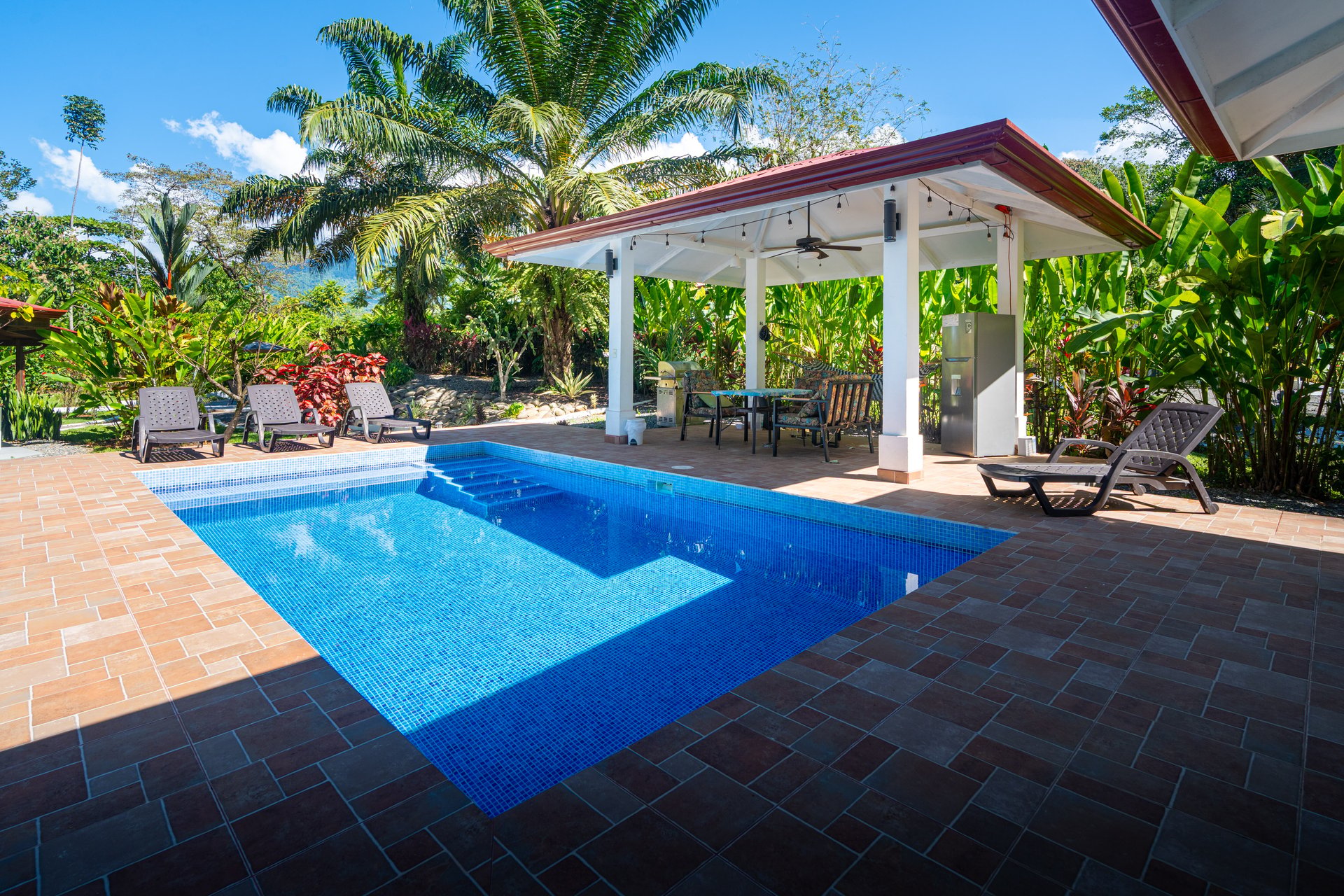 Villas Octagon – Prime Investment & Lifestyle Opportunity