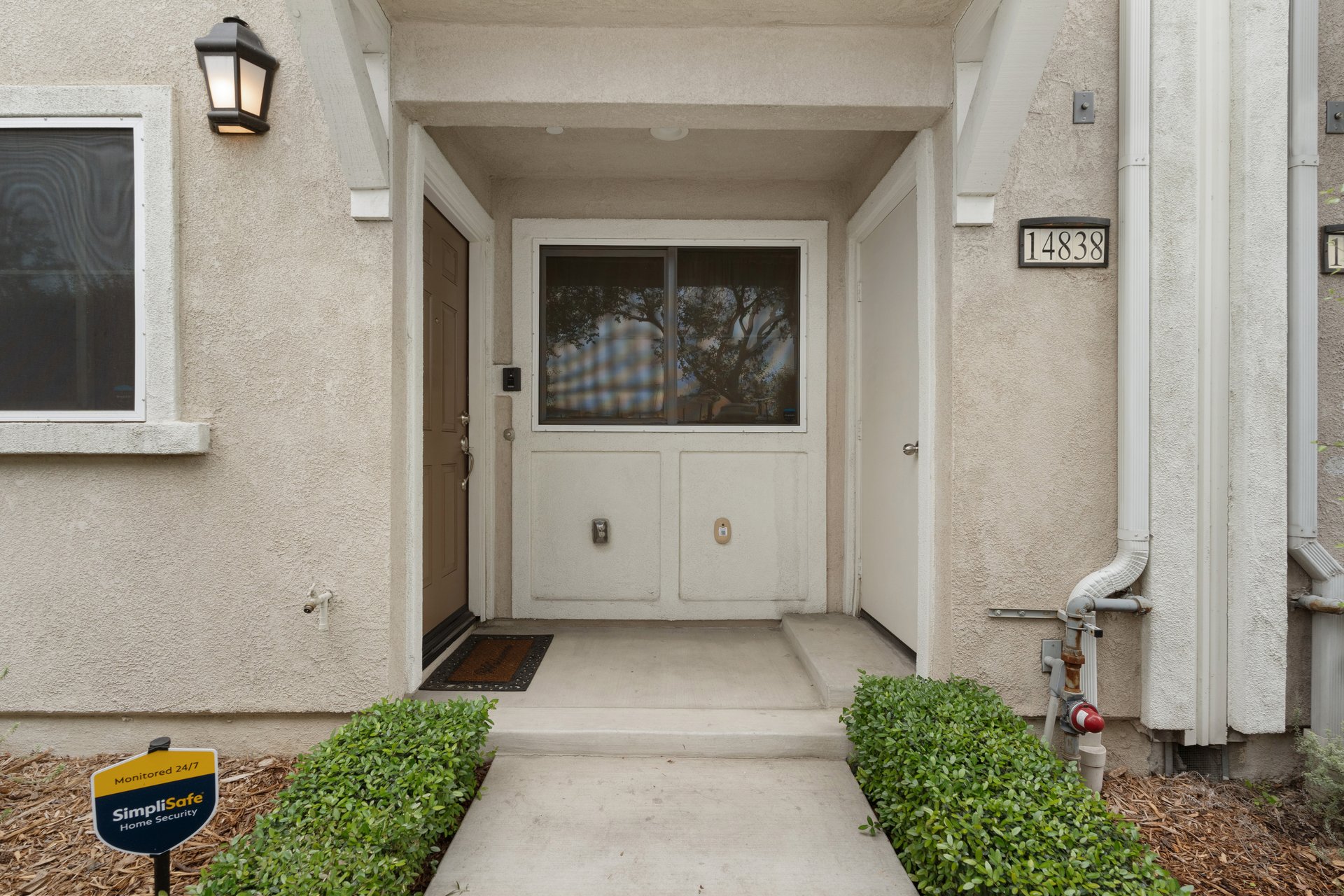 14838 Nordhoff St