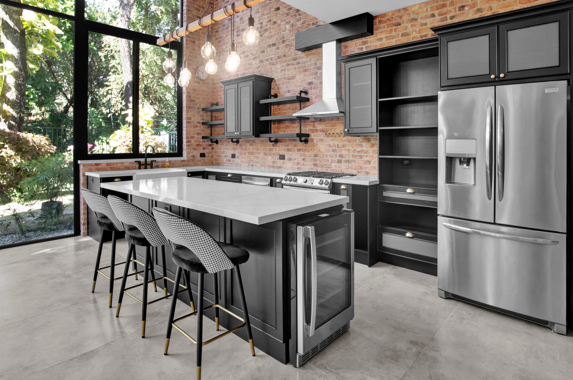 Casa Shangri-La: Modern Loft-Style Luxury in Playa Potrero!