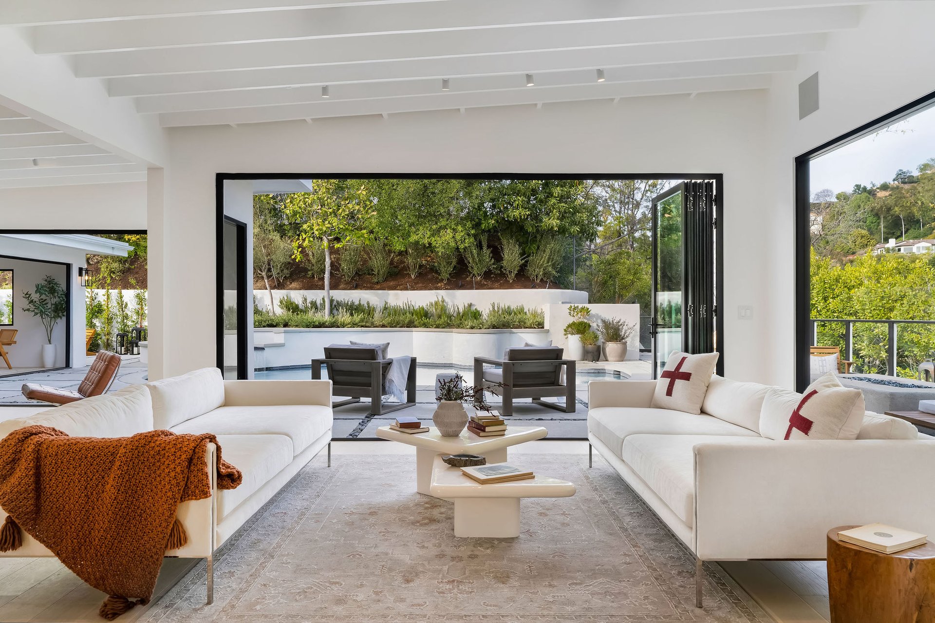 2600 Zorada Drive
